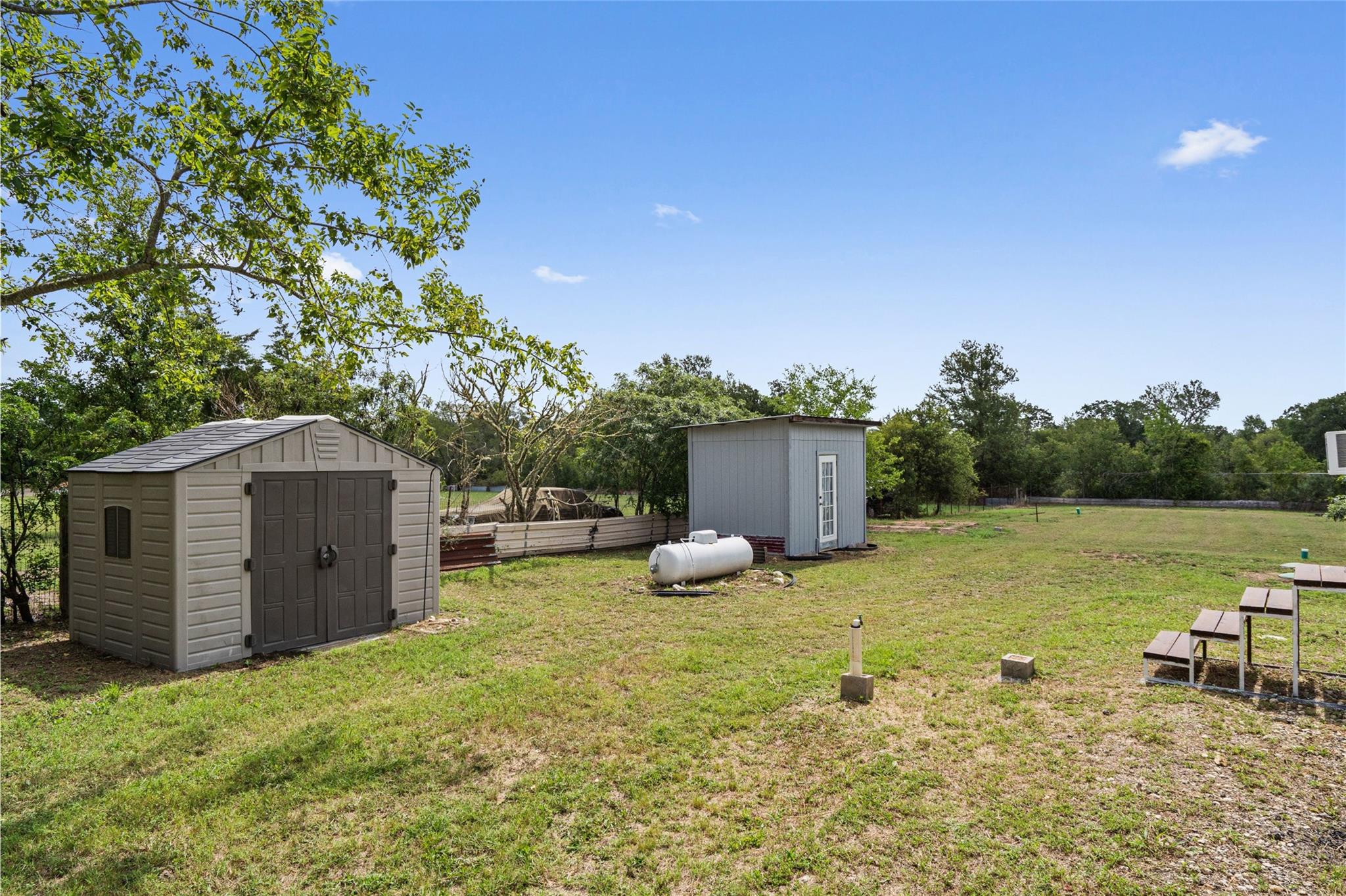 222 Shadow Oaks Dr Property Photo 36