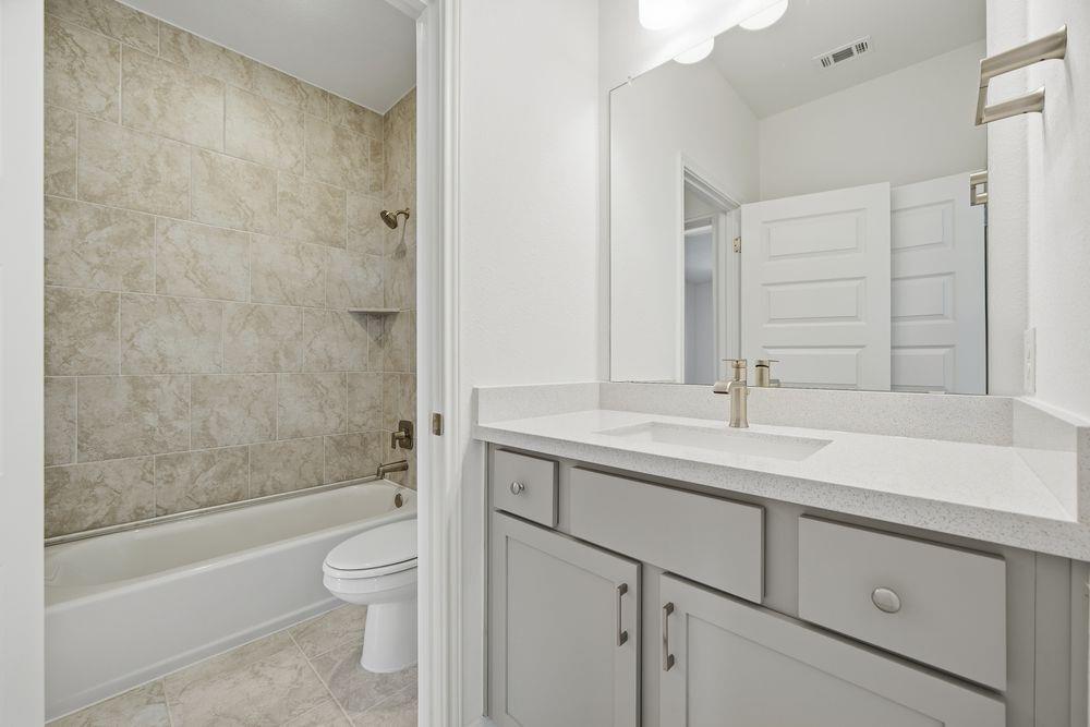 1800 Plum Tree Way Property Photo 10