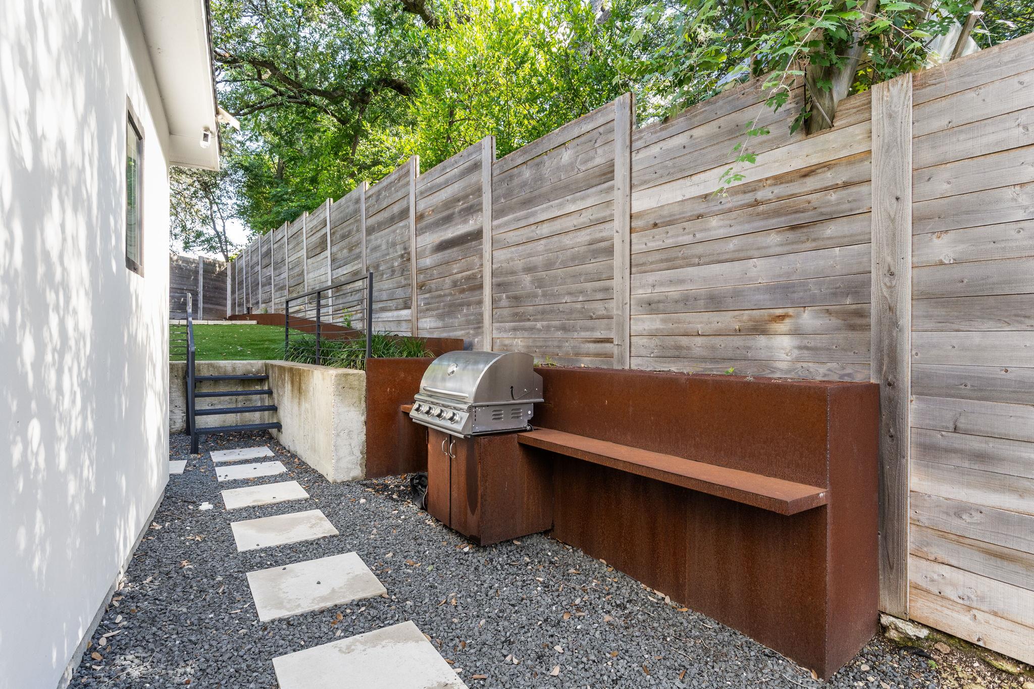 1117 Reagan Ter Property Photo 32