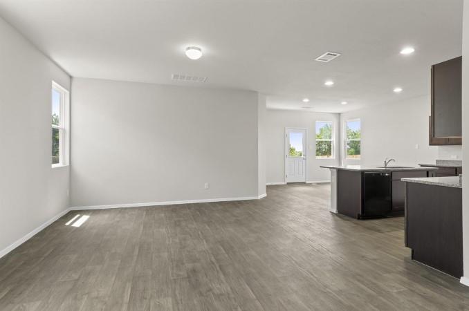 164 Linnet Ln Property Photo 8
