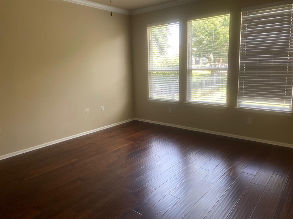 721 Independence Creek Ln Property Photo 11