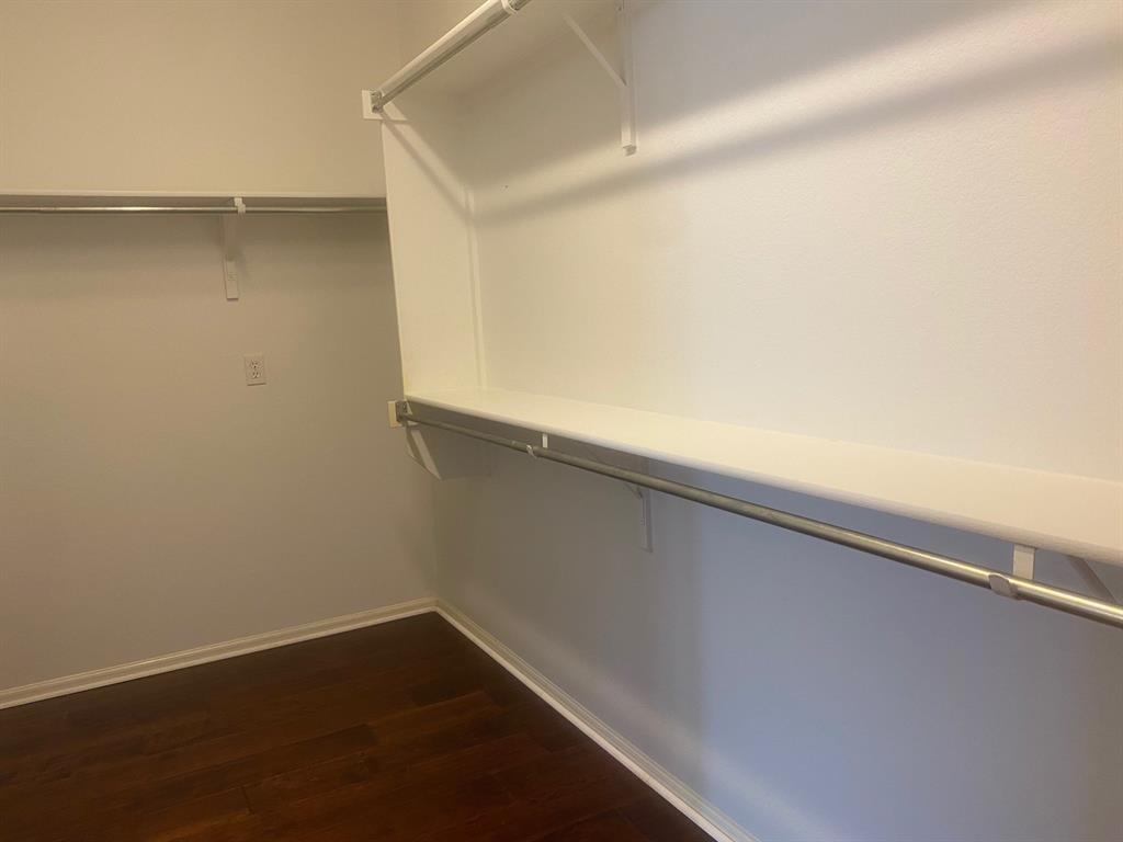 721 Independence Creek Ln Property Photo 15