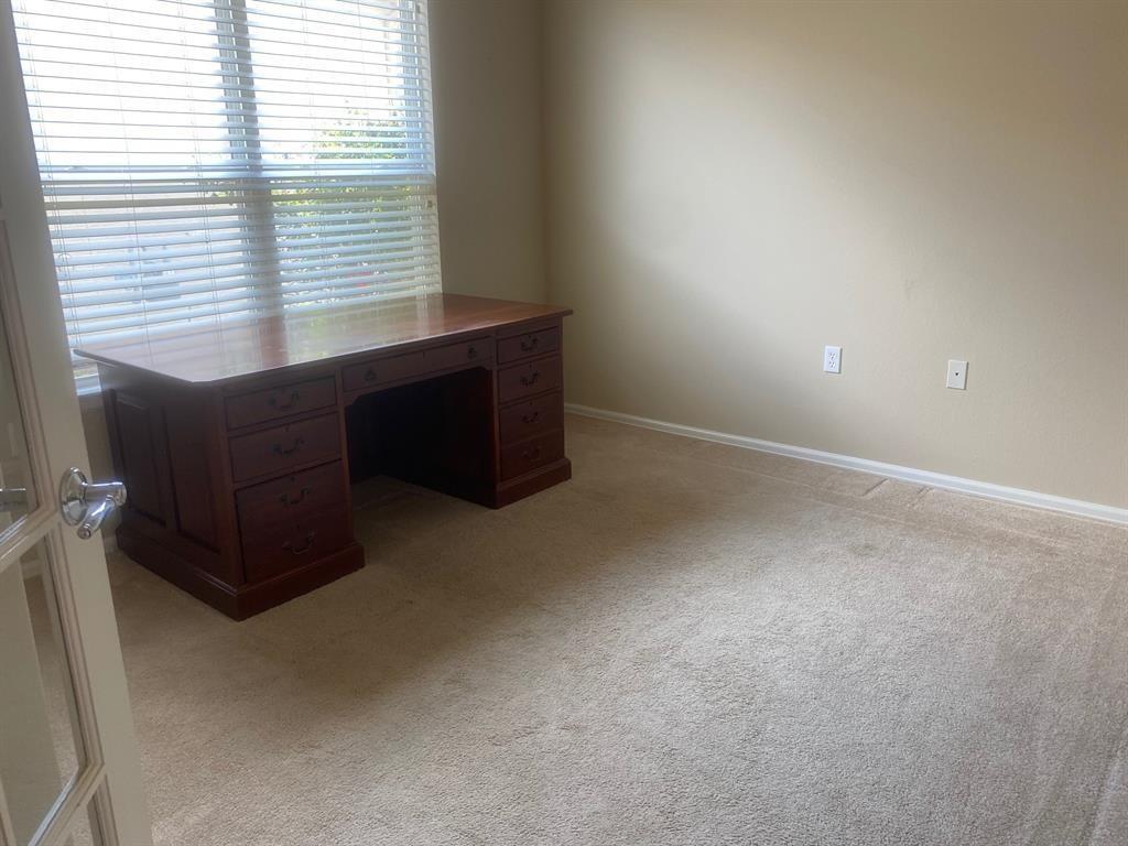 721 Independence Creek Ln Property Photo 19