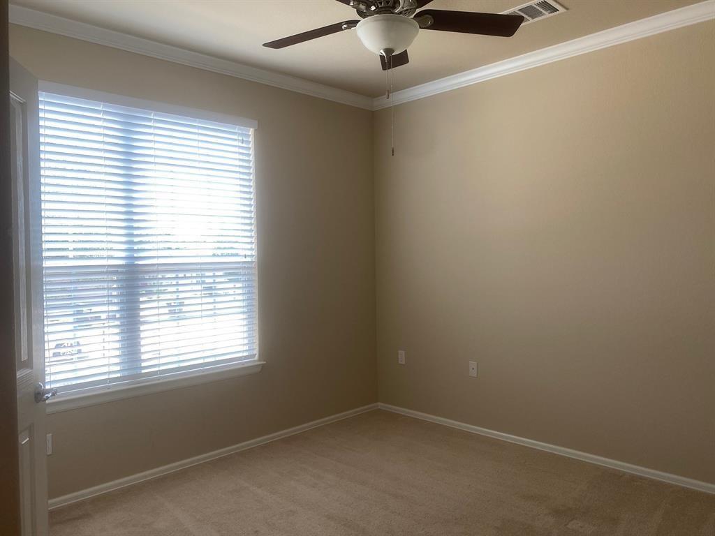 721 Independence Creek Ln Property Photo 25