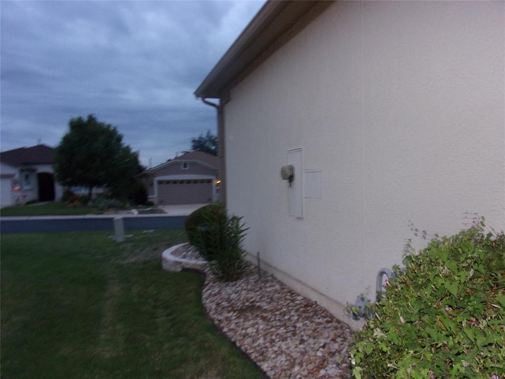 721 Independence Creek Ln Property Photo 31