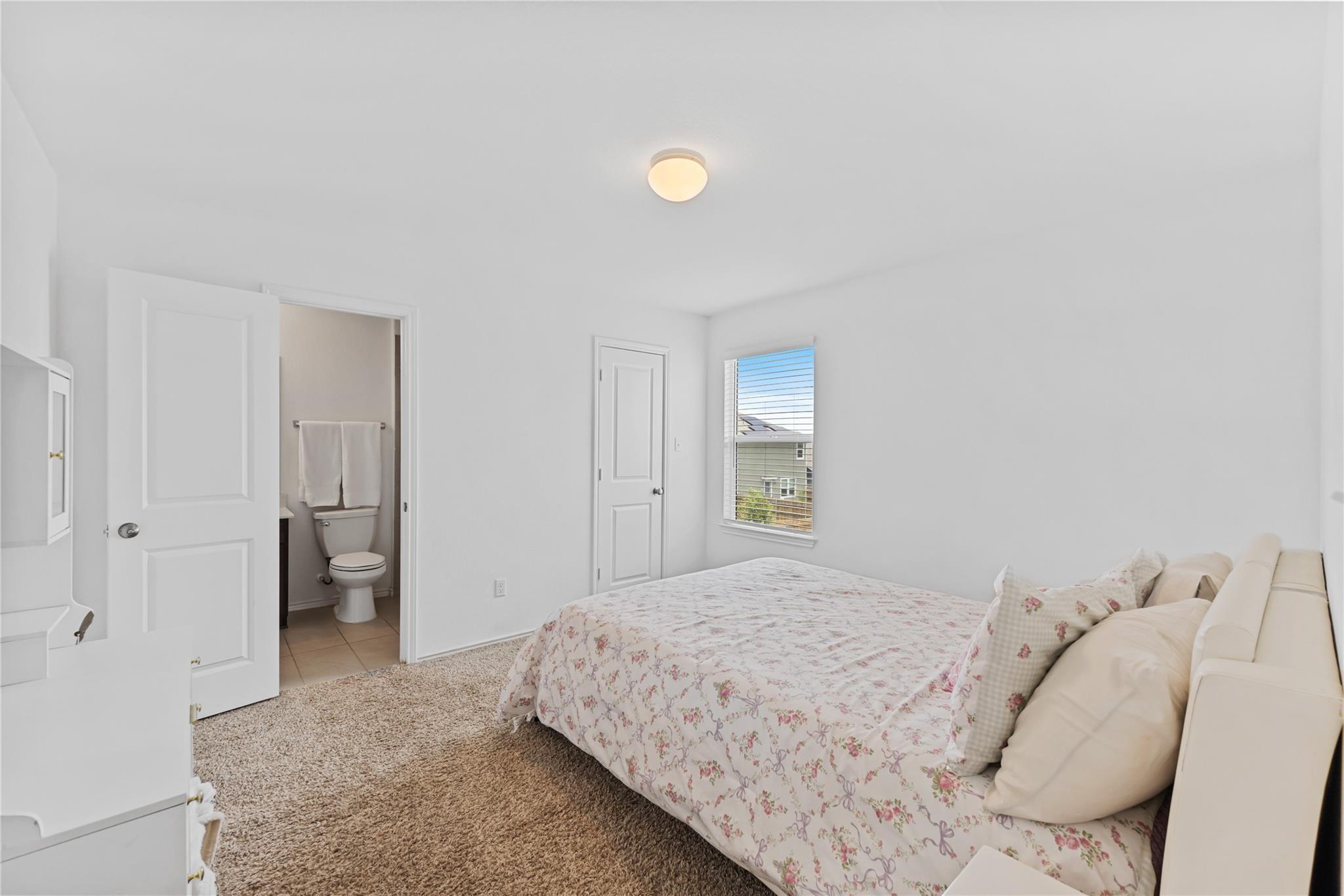 425 Perfect World Loop Property Photo 20
