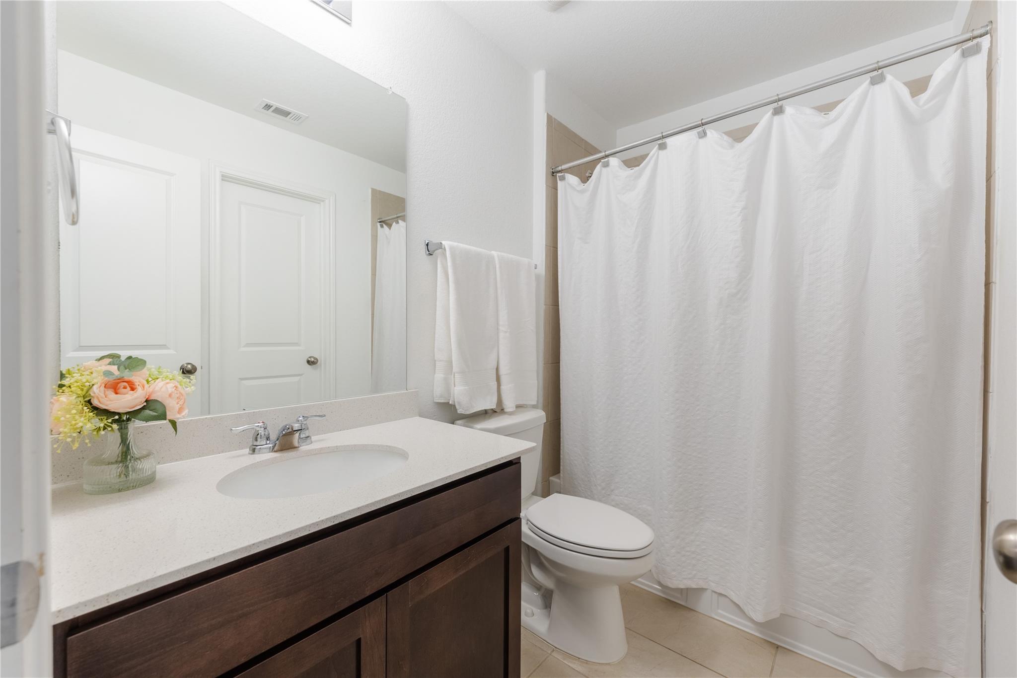 425 Perfect World Loop Property Photo 21