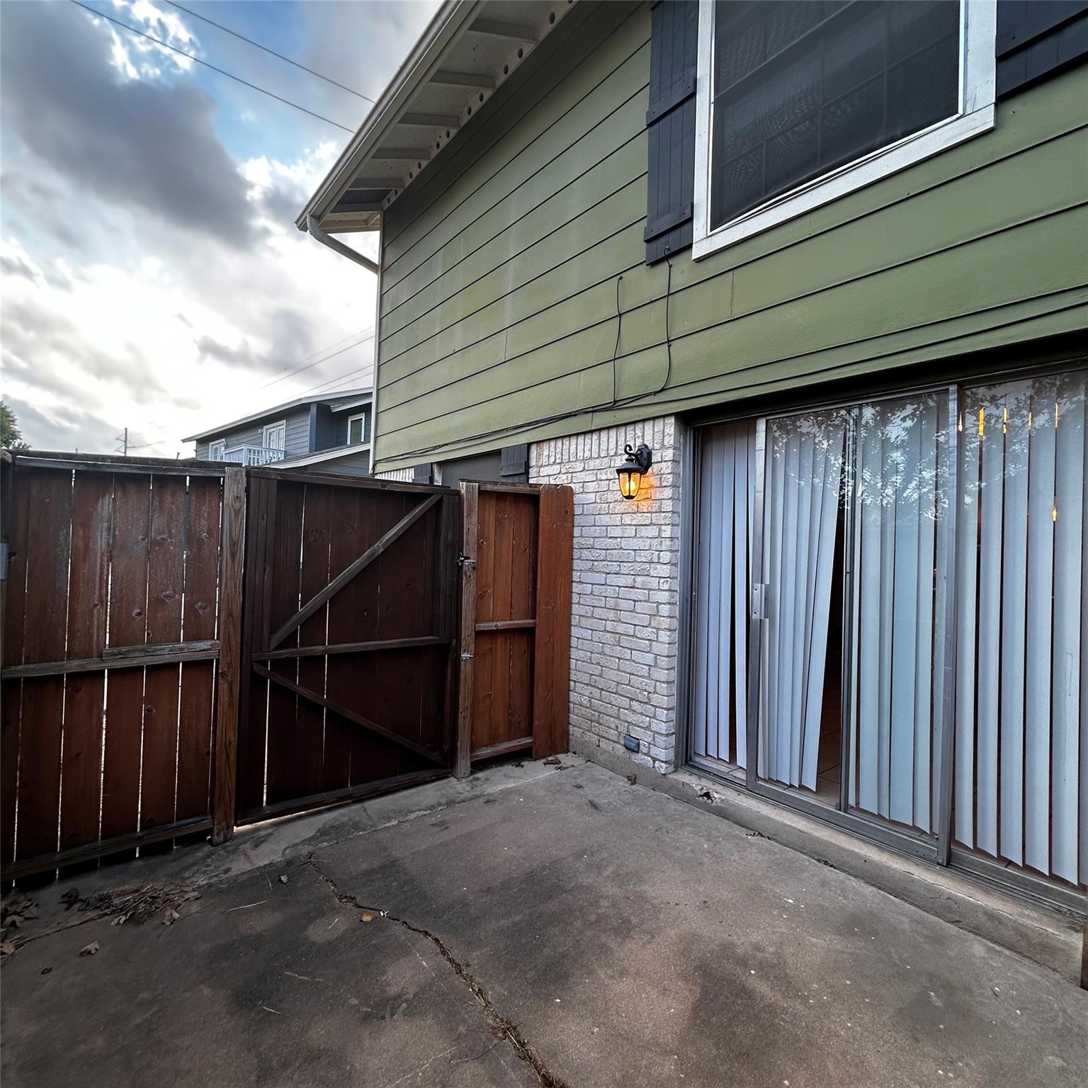 7204 Creekside Dr #b Property Photo 20