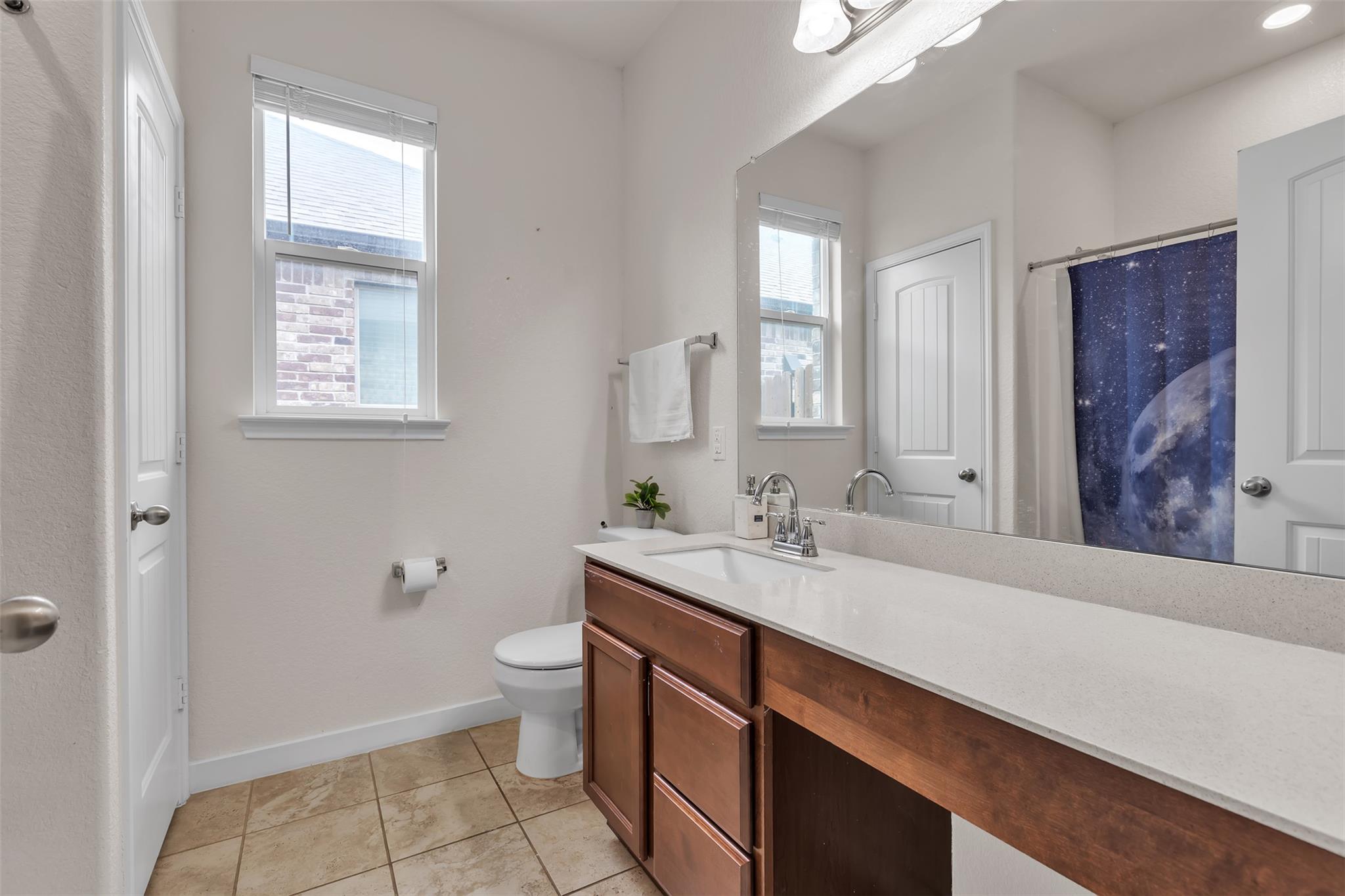 128 Kavanaugh St Property Photo 12