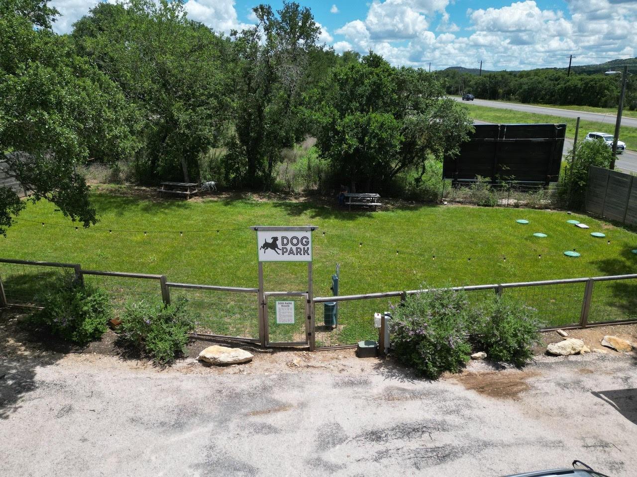 620 281 Loop Rd Property Photo 6