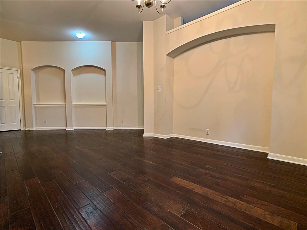 5726 Taylorcrest Dr Property Photo 6