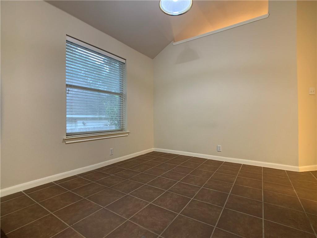 5726 Taylorcrest Dr Property Photo 8
