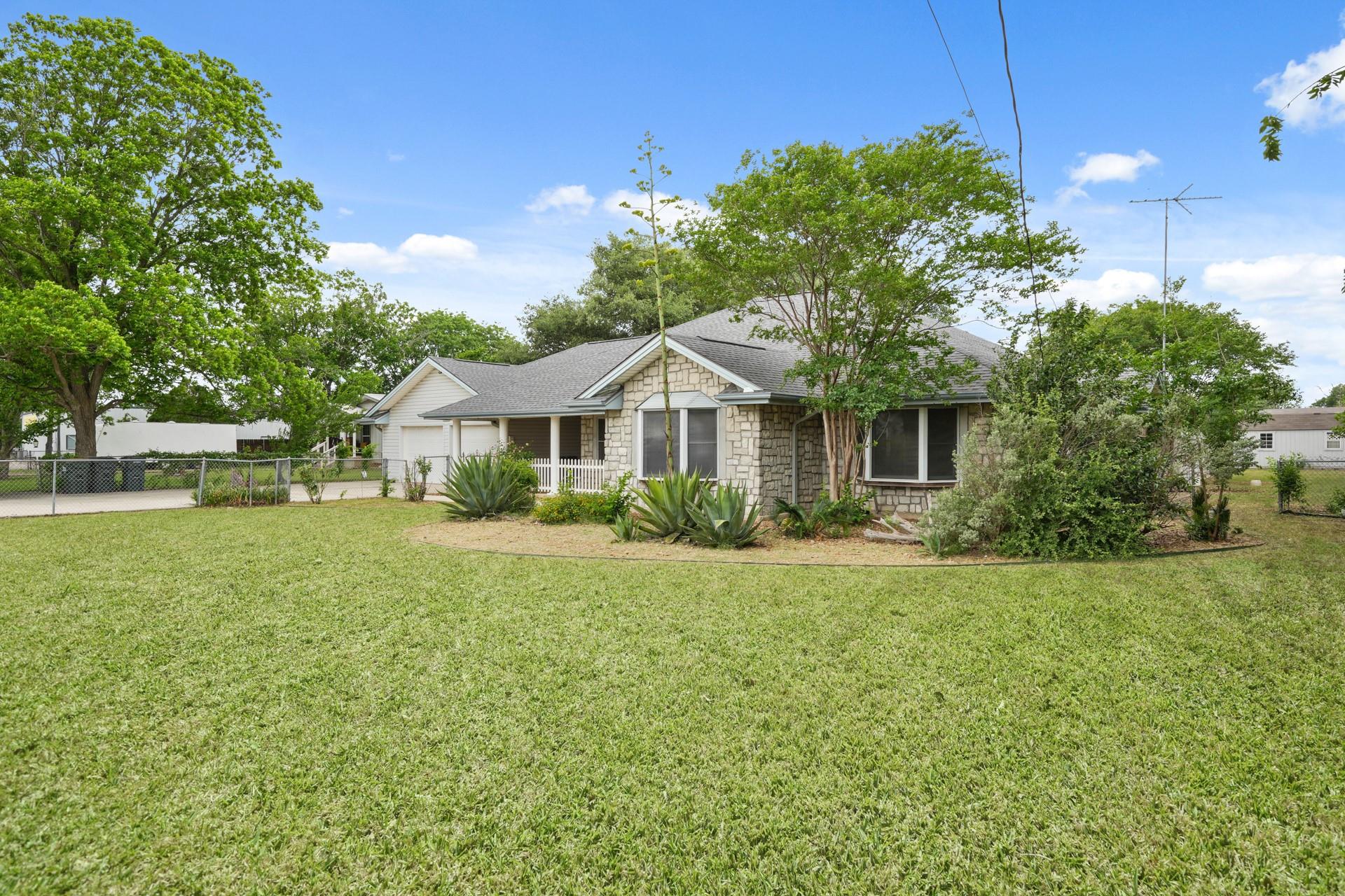 6625 E Post Rd Property Photo 4