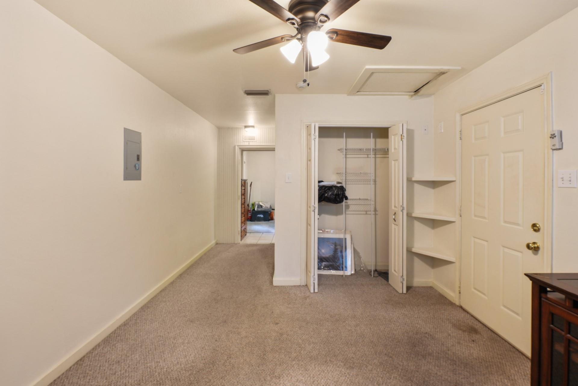 6625 E Post Rd Property Photo 18