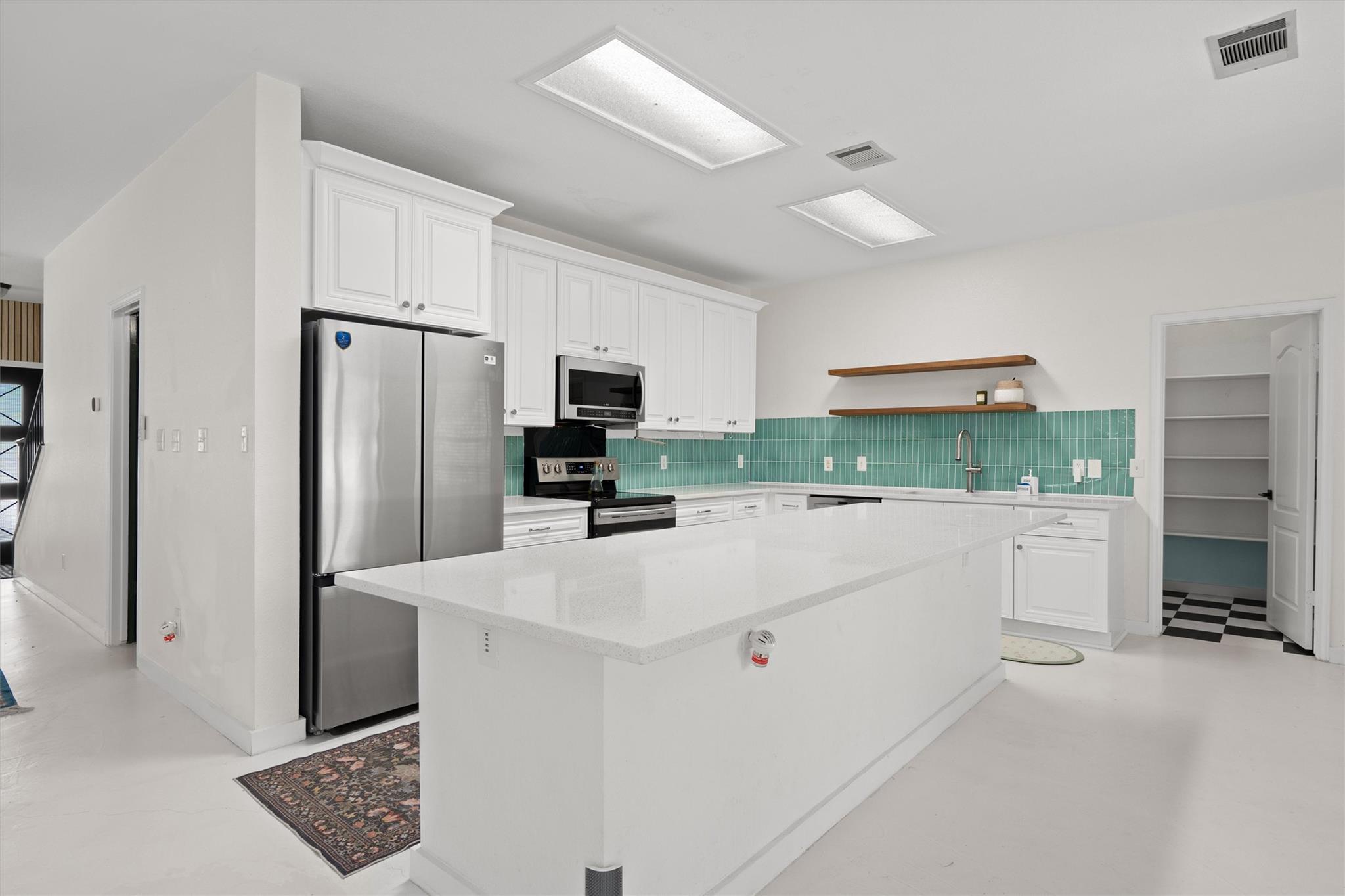 8353 Steamline Cir Property Photo 1