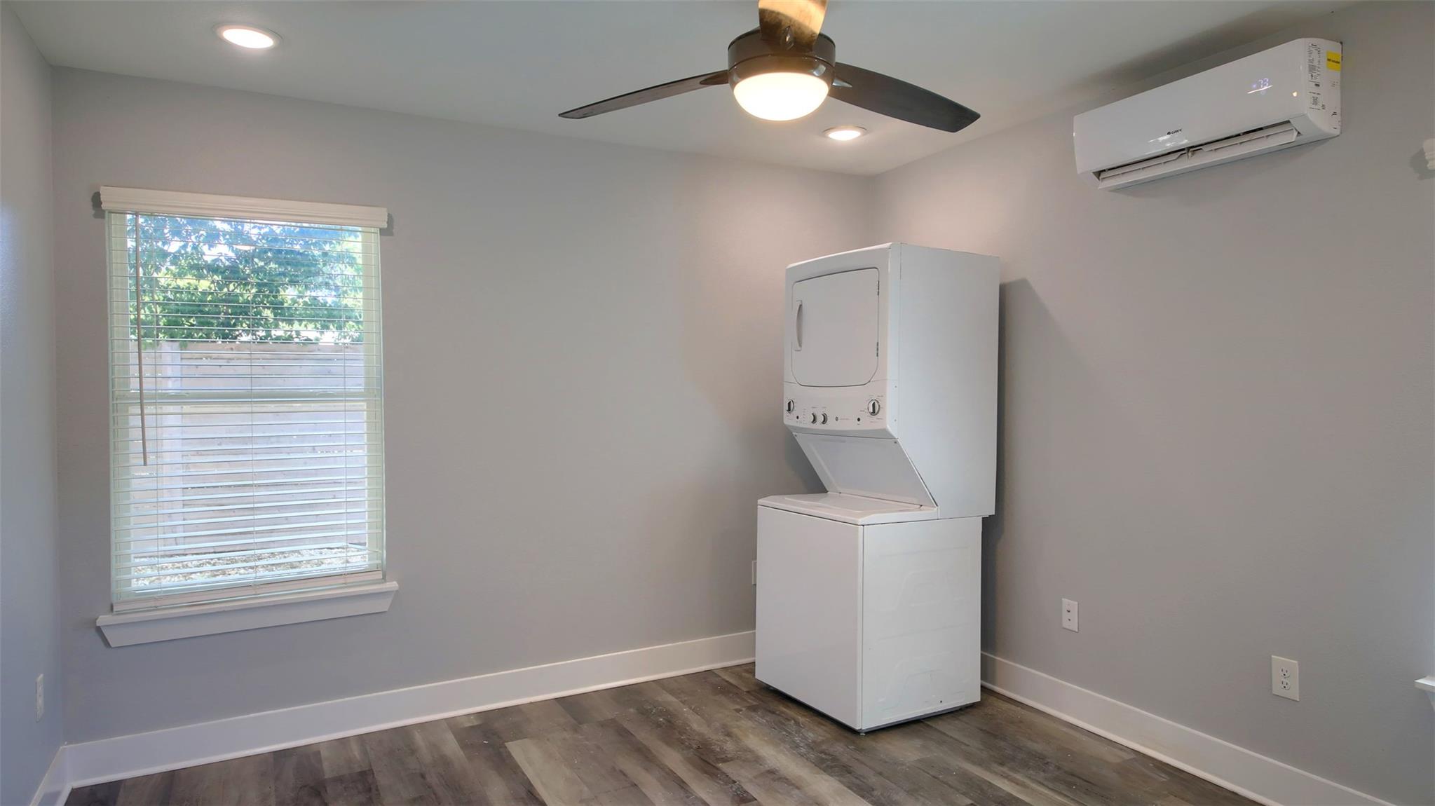 2101 Benwick Cir #b Property Photo 6