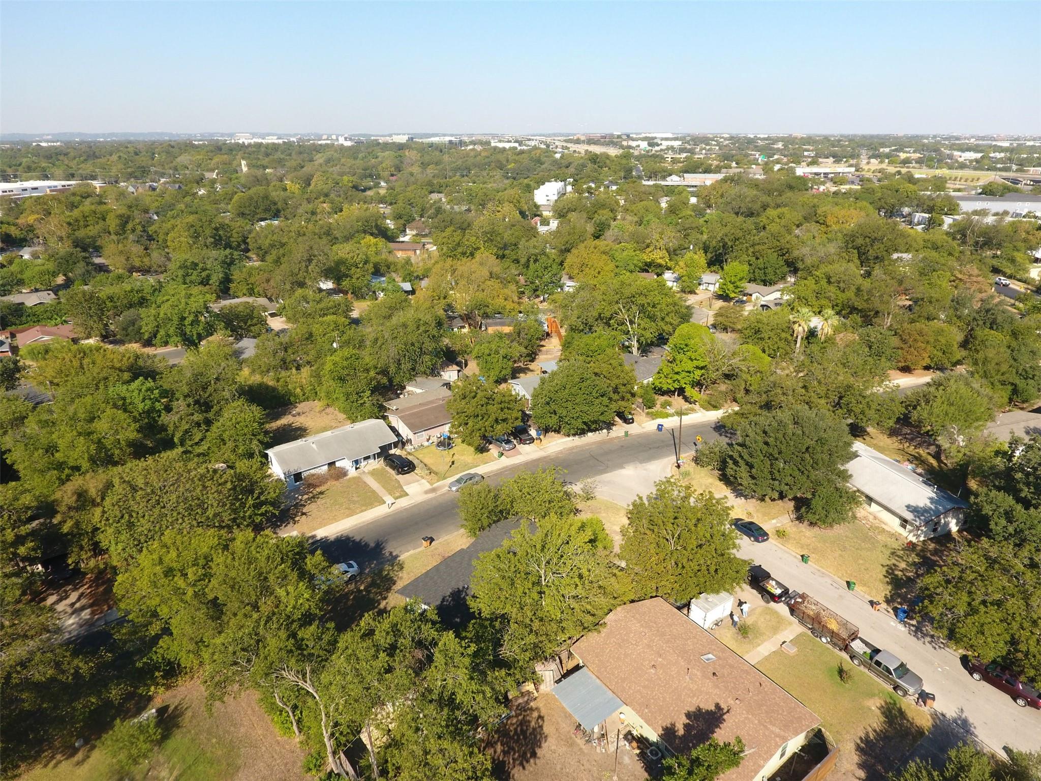 2101 Benwick Cir #b Property Photo 15