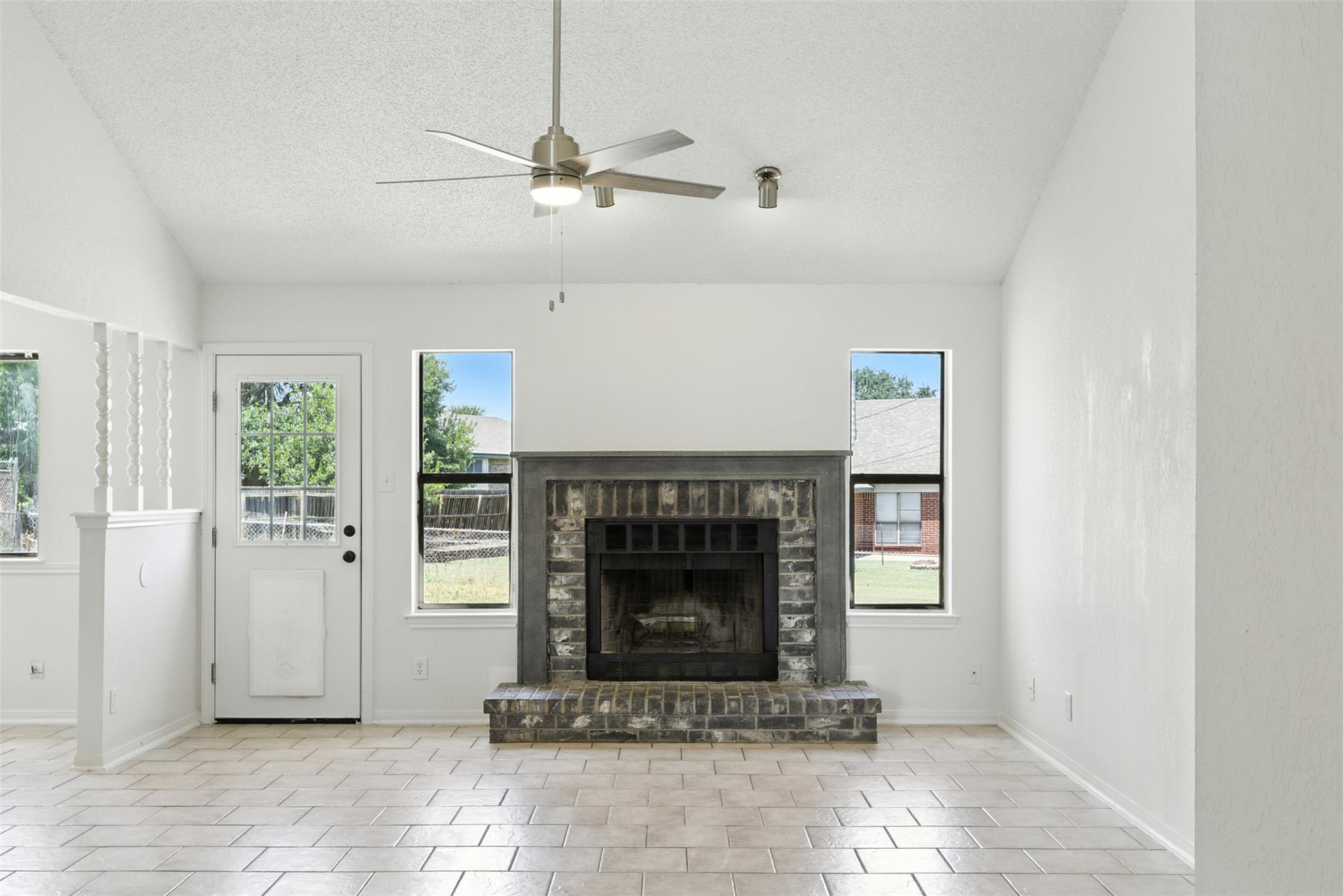 5005 Pepper Mill Holw Property Photo 3