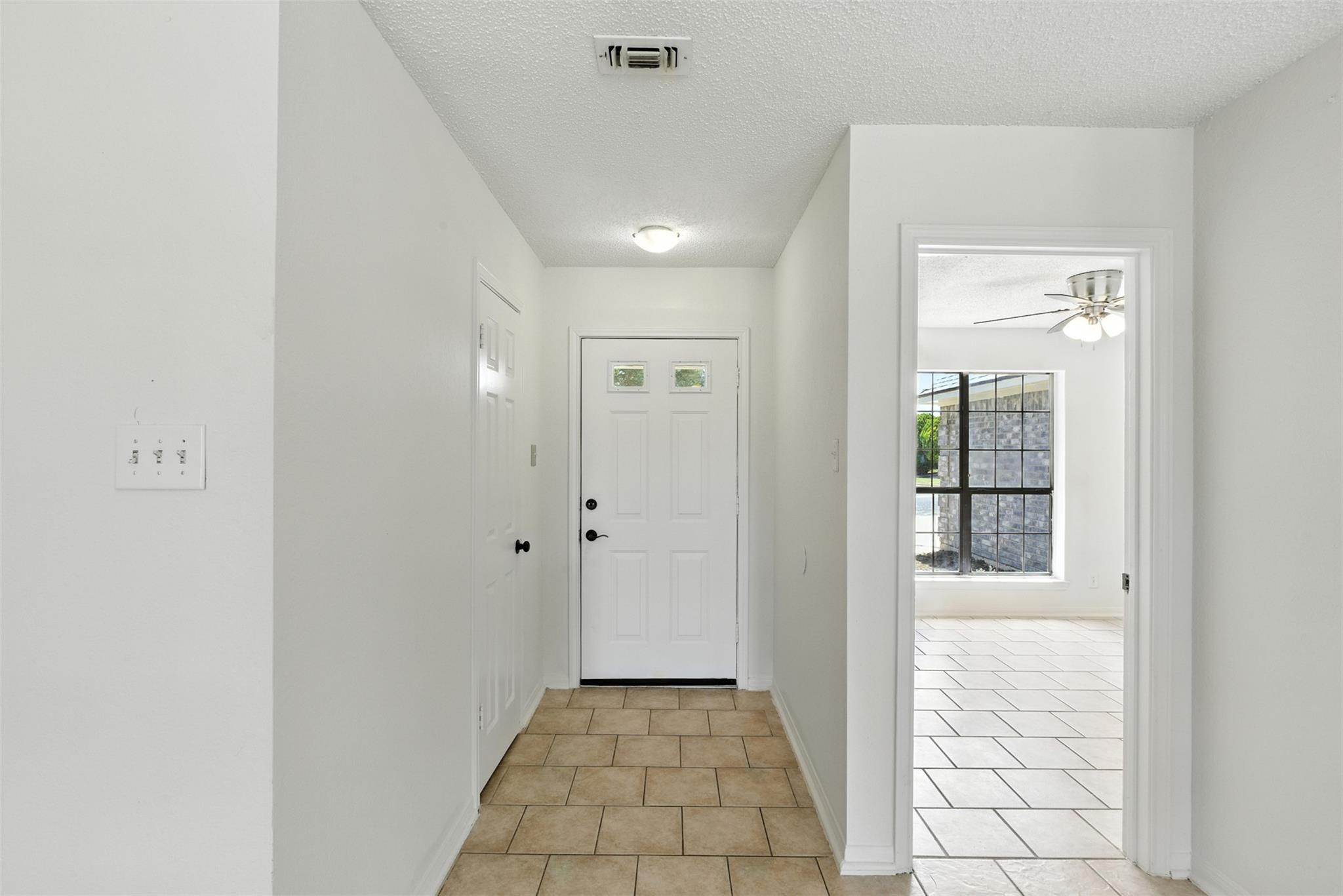 5005 Pepper Mill Holw Property Photo 8
