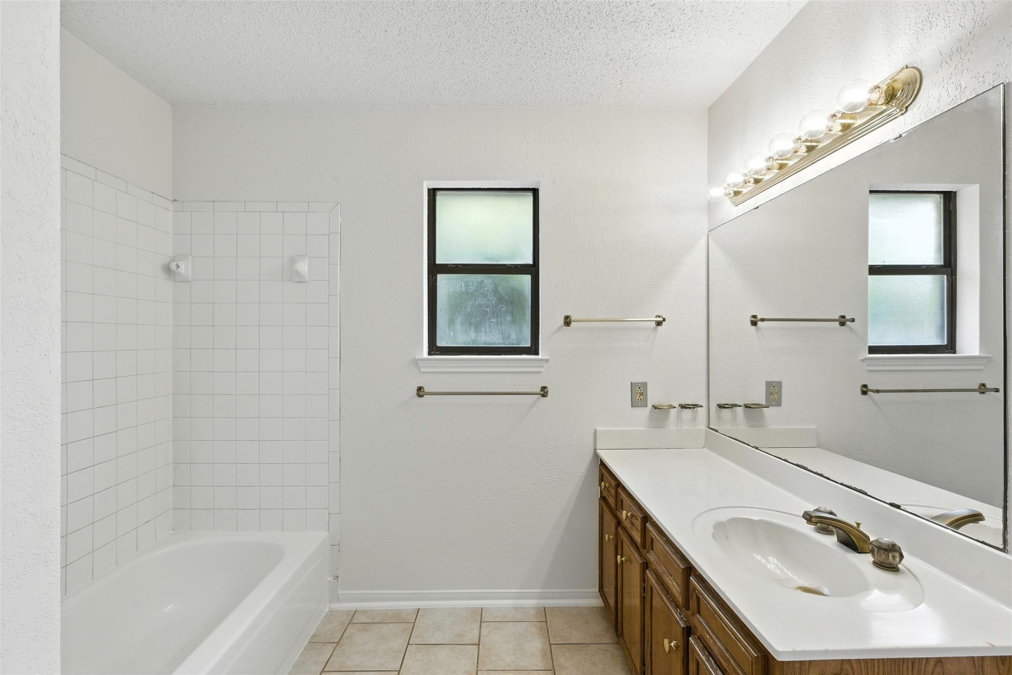 5005 Pepper Mill Holw Property Photo 23