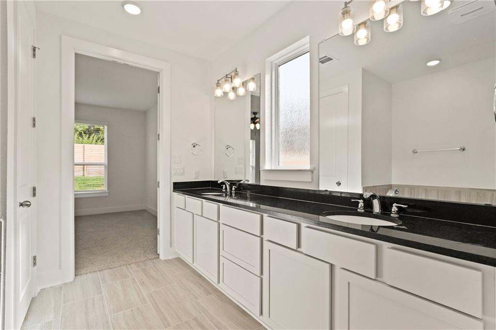 1821 Donetto Dr Property Photo 15