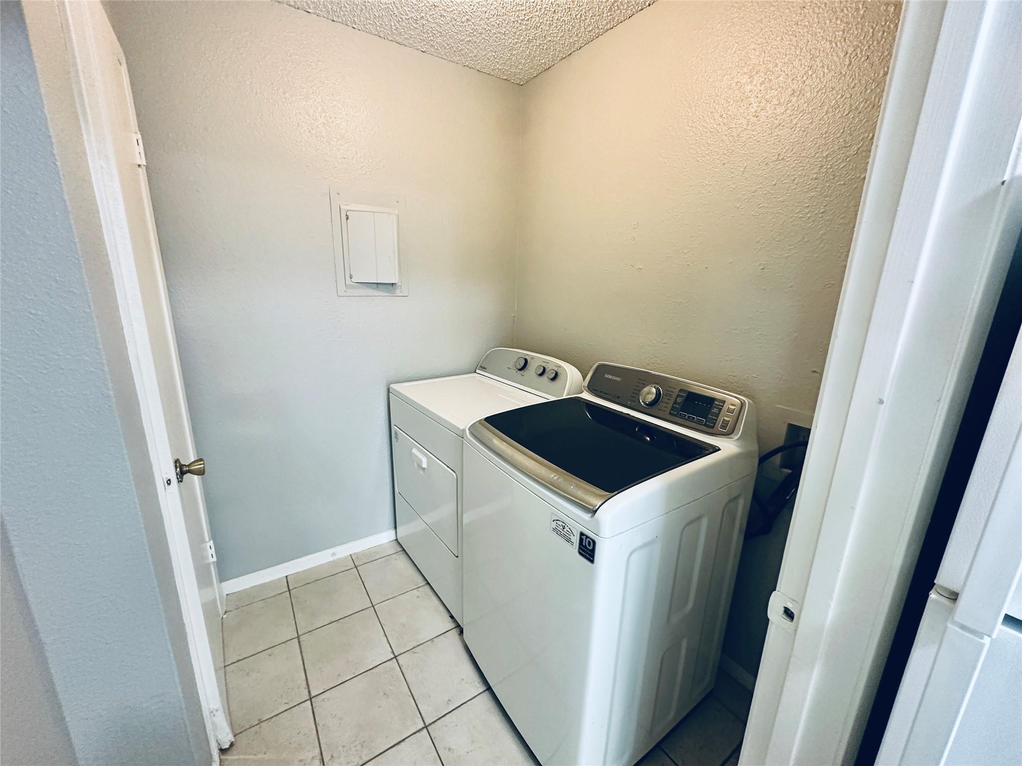1318 Southport Dr #b Property Photo 16