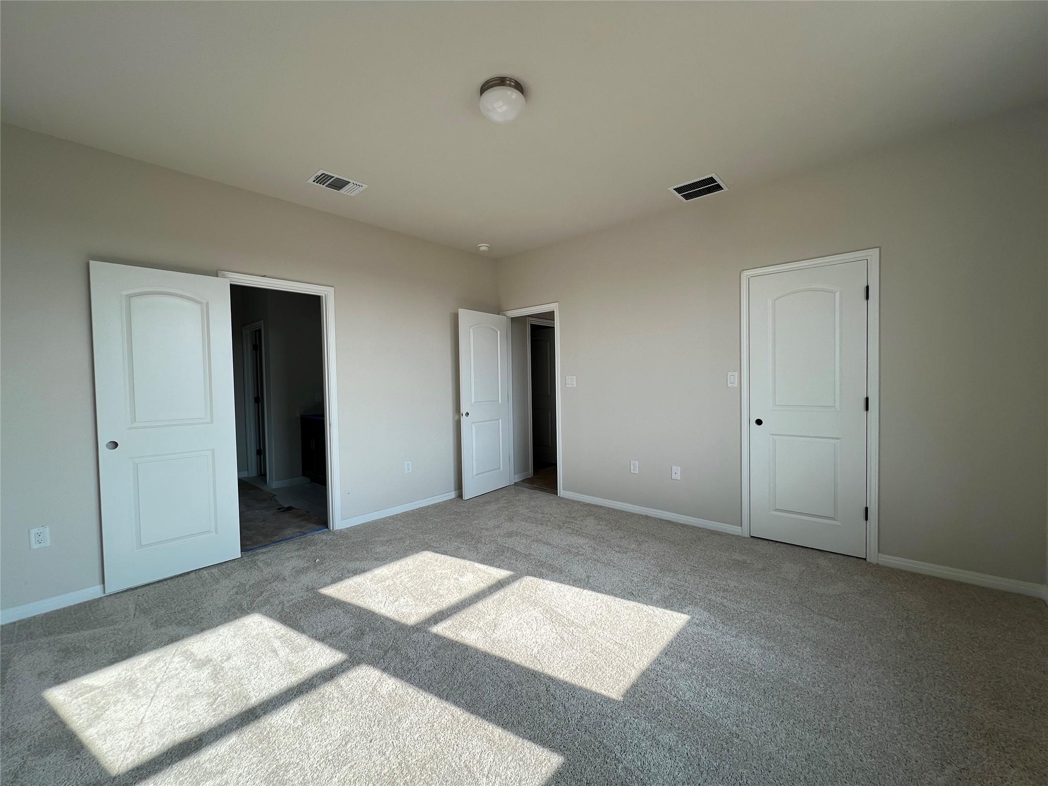 118 Prairie Falls Dr Property Photo 20