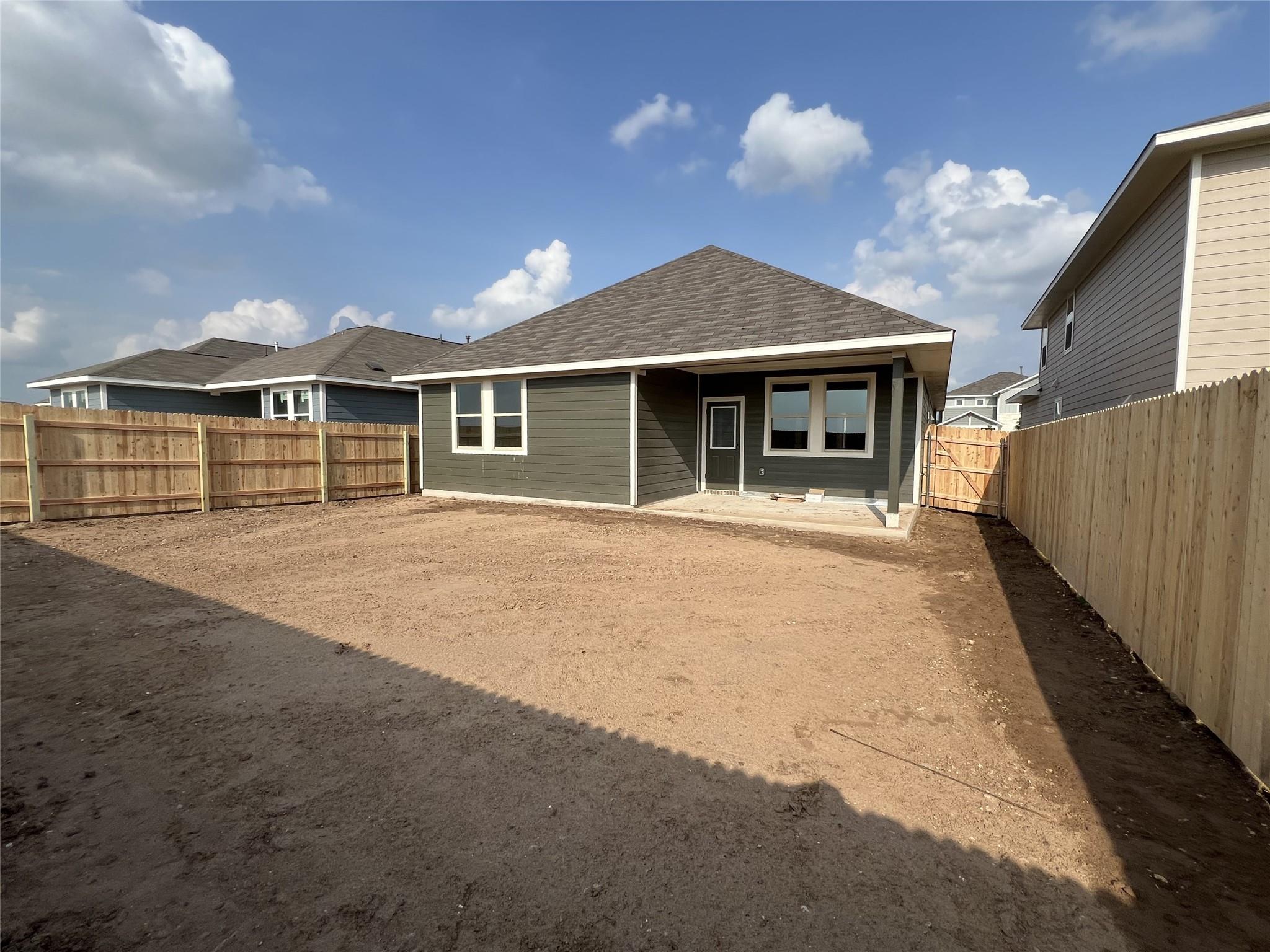 118 Prairie Falls Dr Property Photo 27
