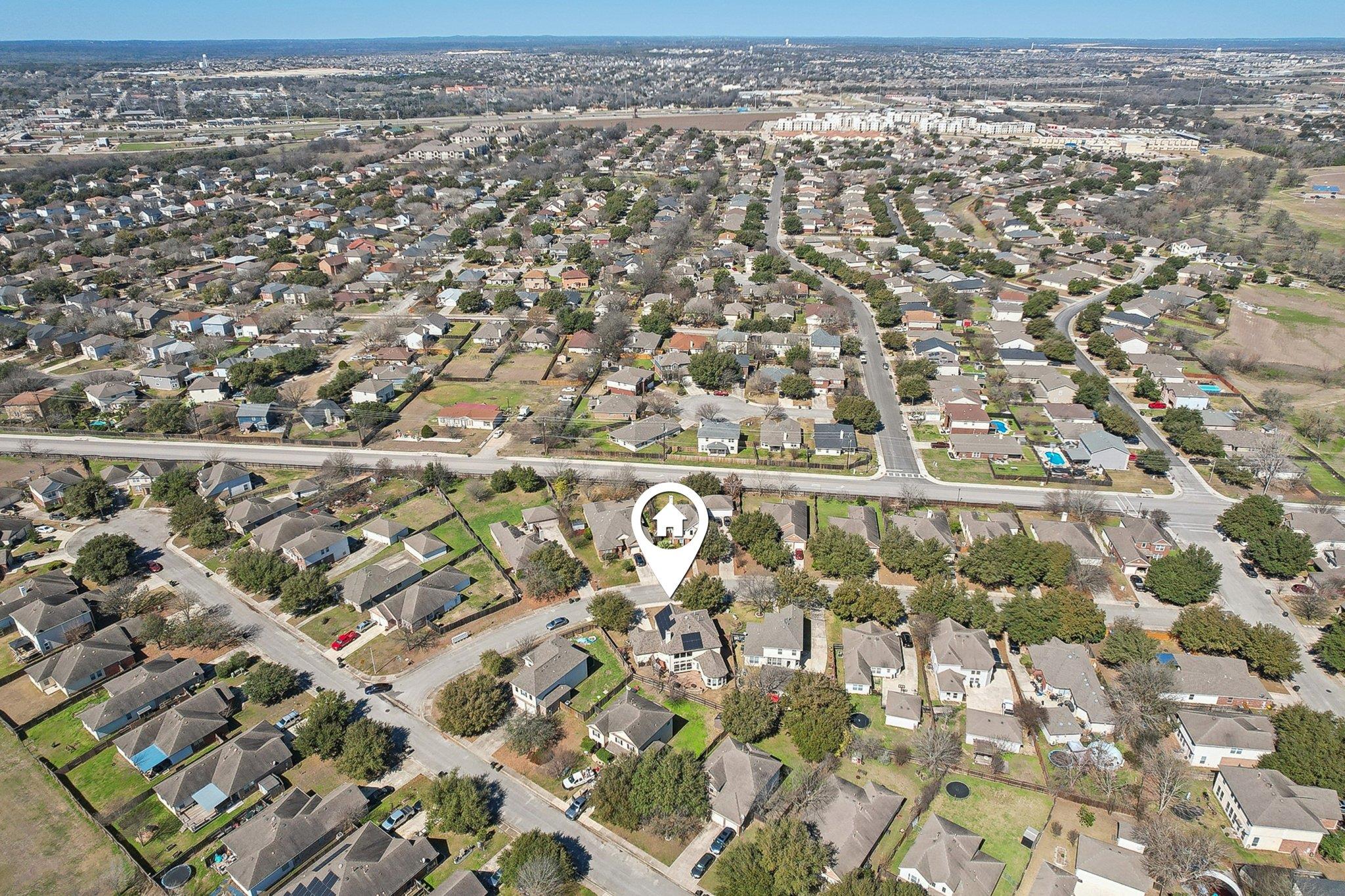 195 Invierno St Property Photo 31