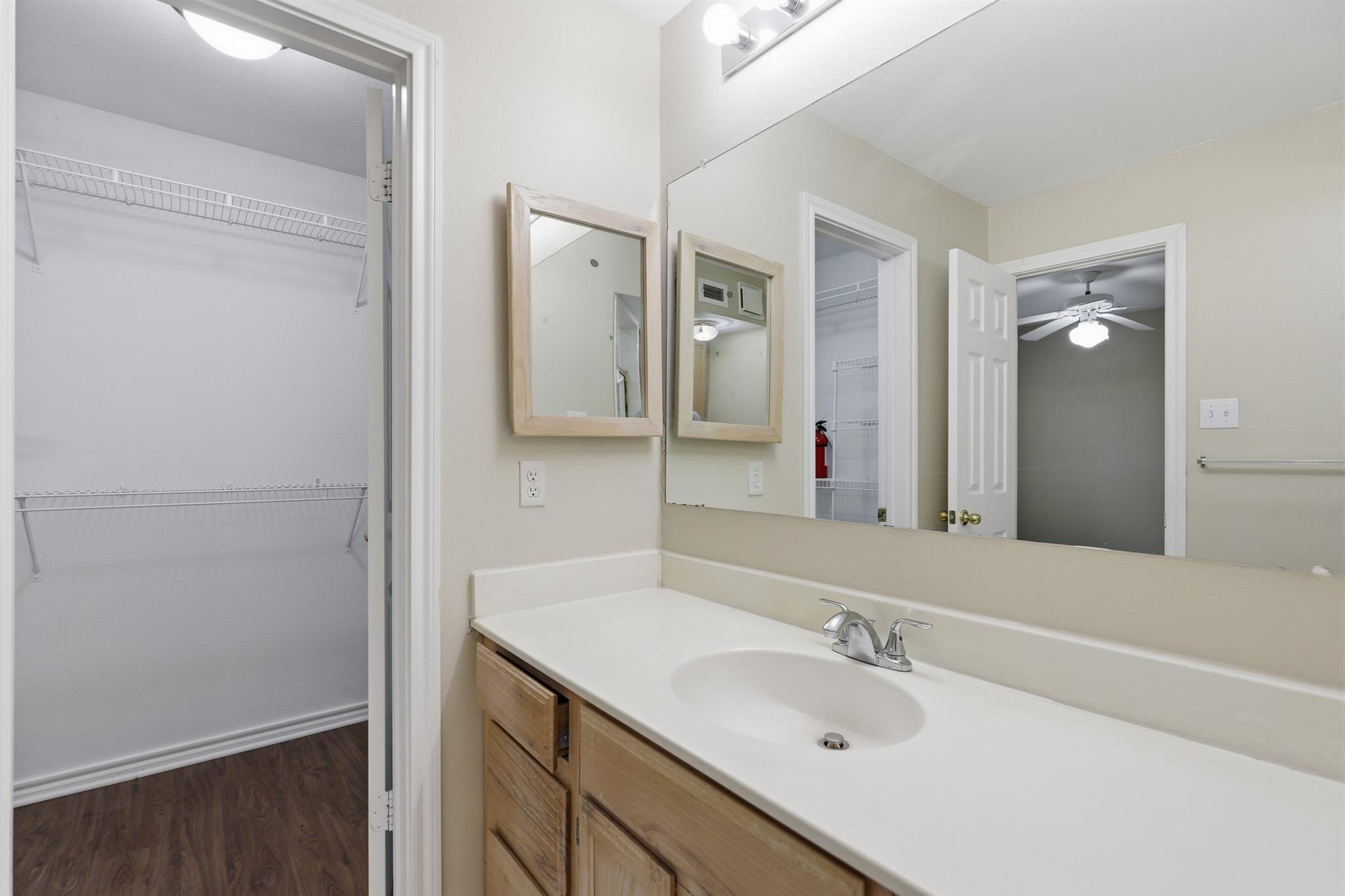 6804 N Capital Of Texas Hwy #422 Property Photo 15