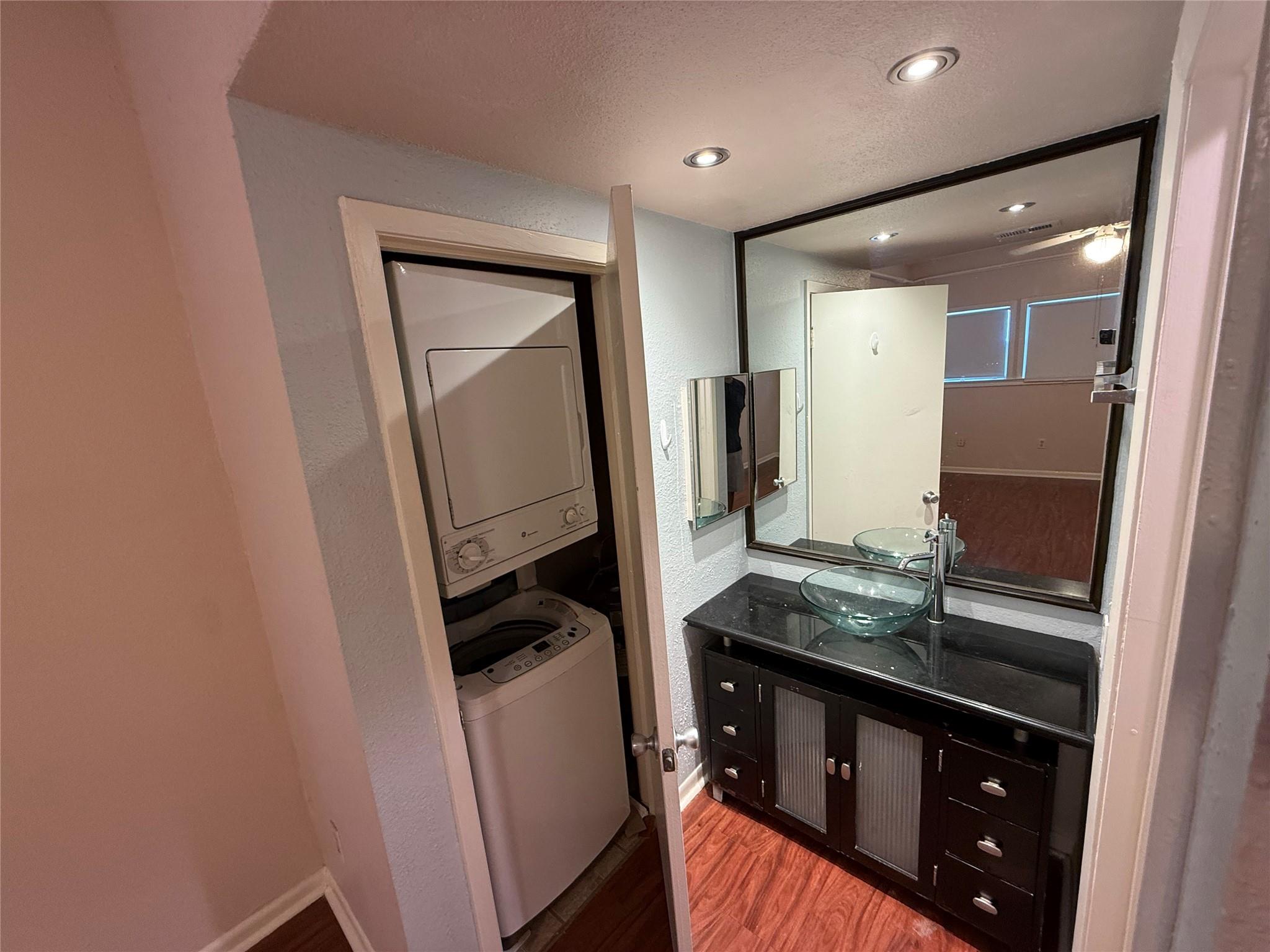 2311 Nueces St #203 Property Photo 6
