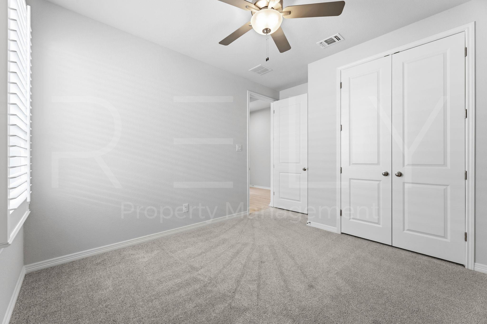 1017 Spring Gulch Ln Property Photo 6