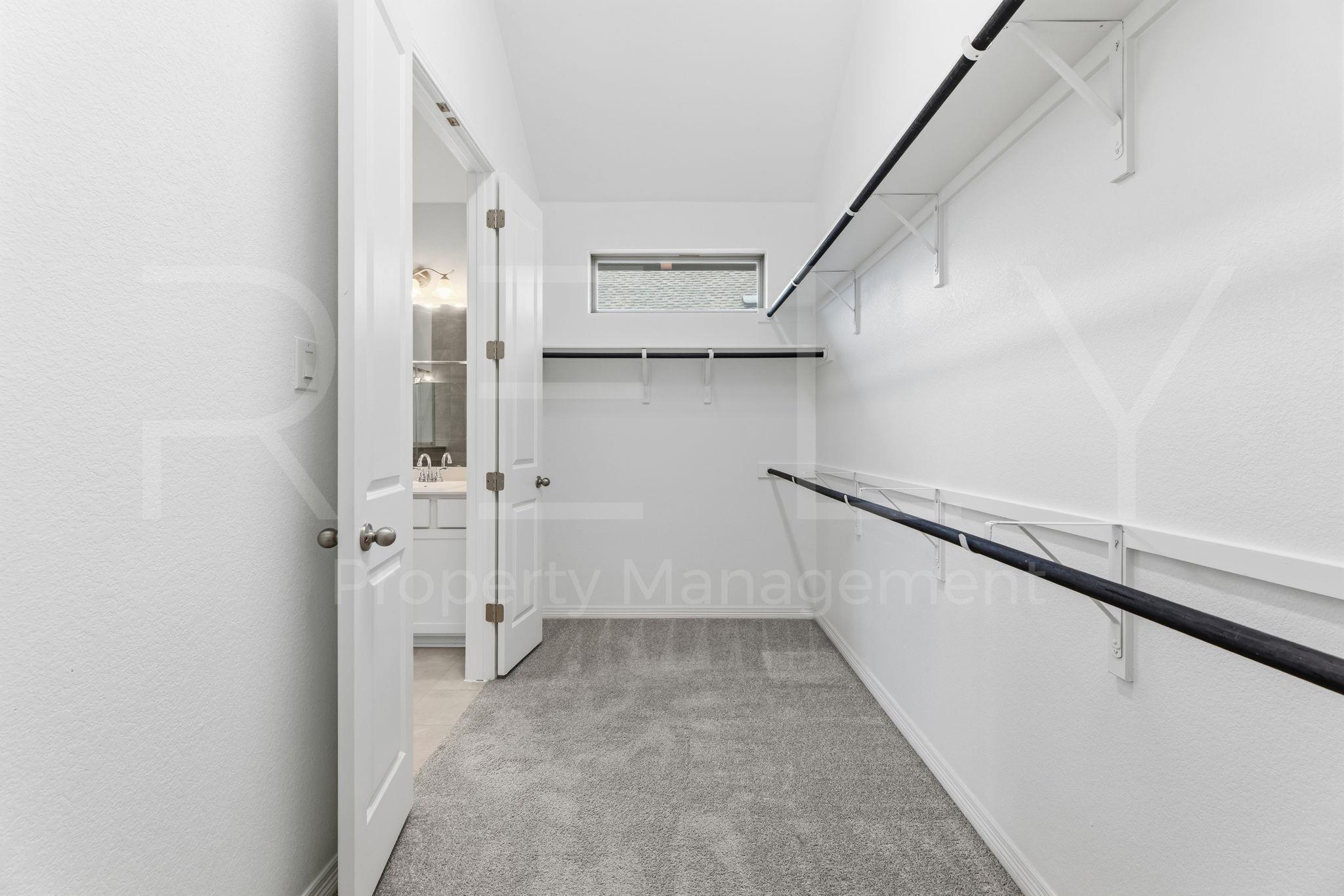 1017 Spring Gulch Ln Property Photo 28