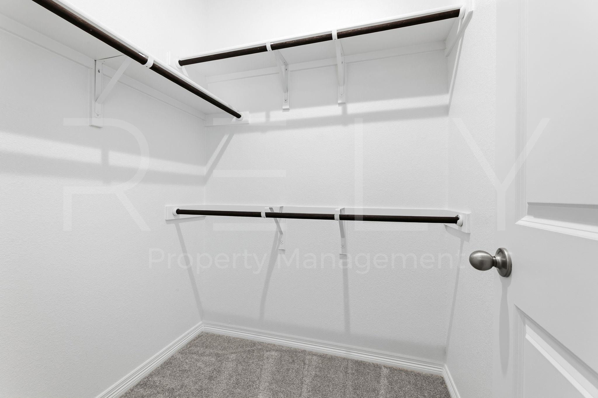 1017 Spring Gulch Ln Property Photo 31