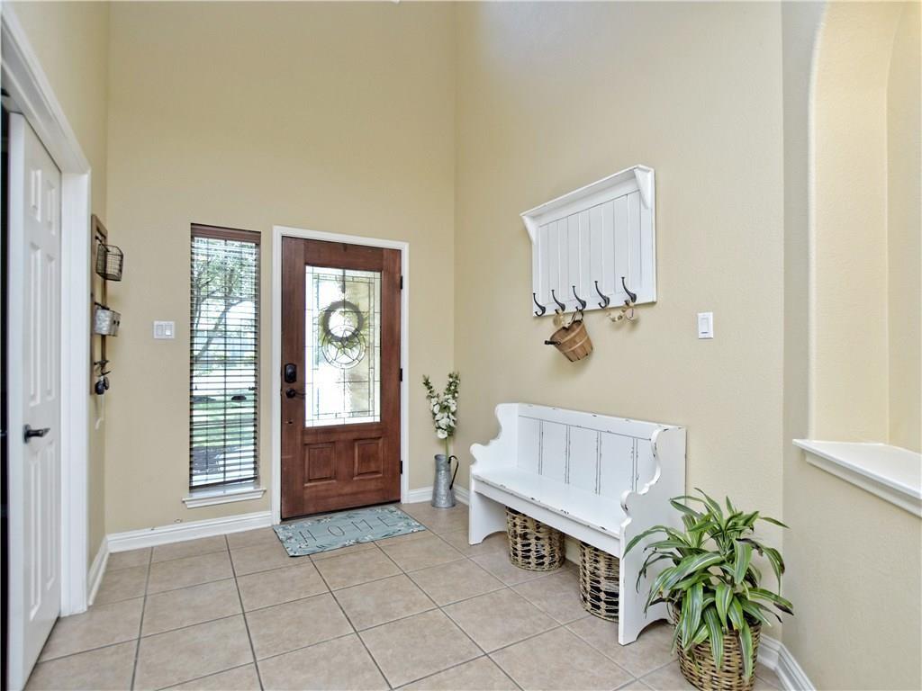 1802 Greenside Trl Property Photo 3
