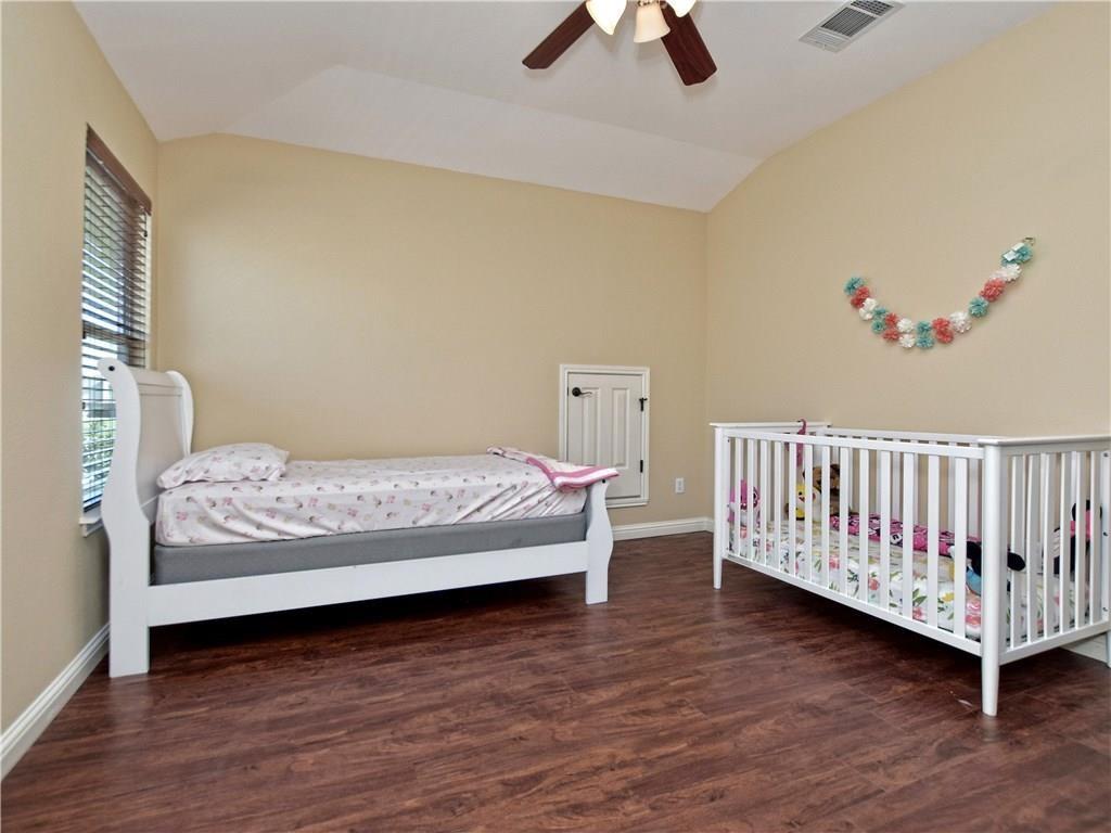 1802 Greenside Trl Property Photo 15