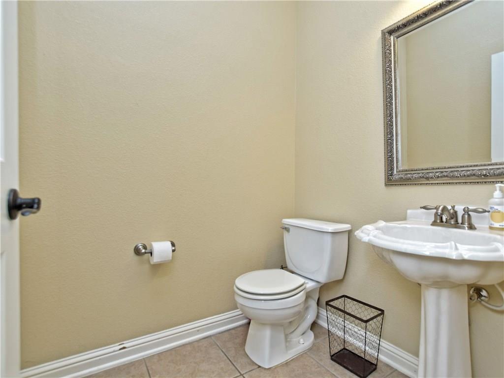 1802 Greenside Trl Property Photo 16