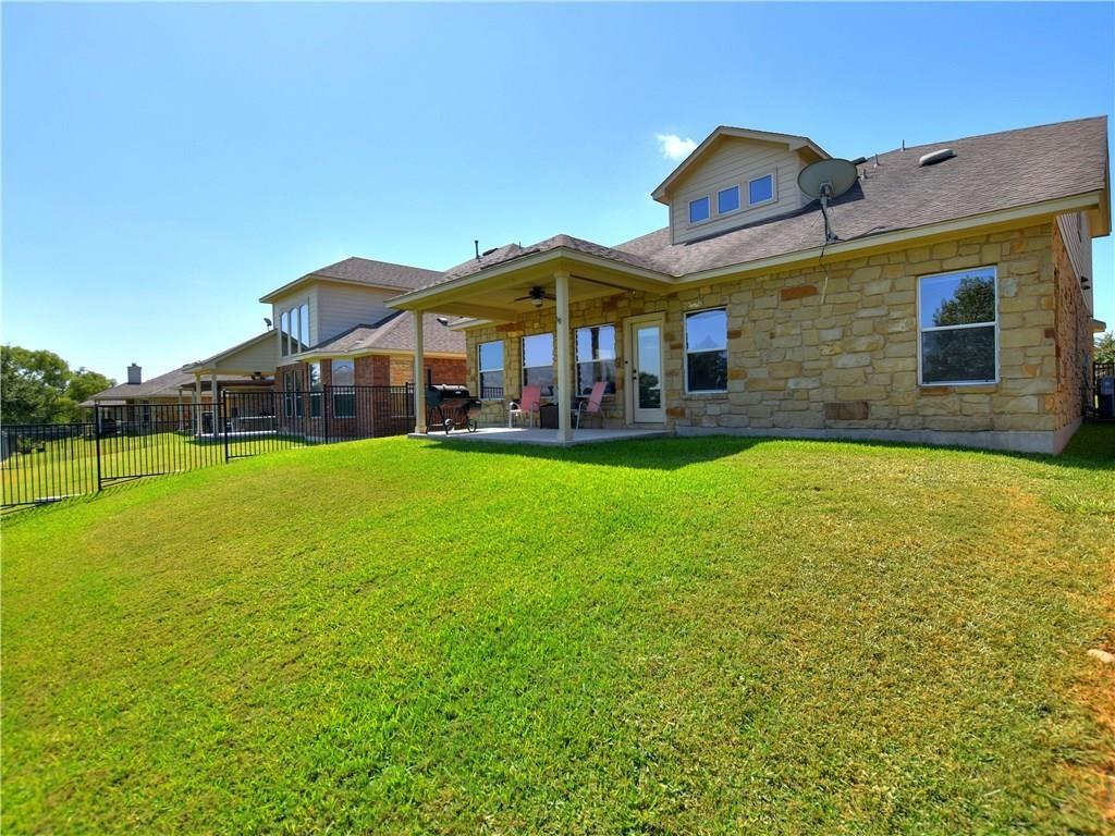 1802 Greenside Trl Property Photo 17