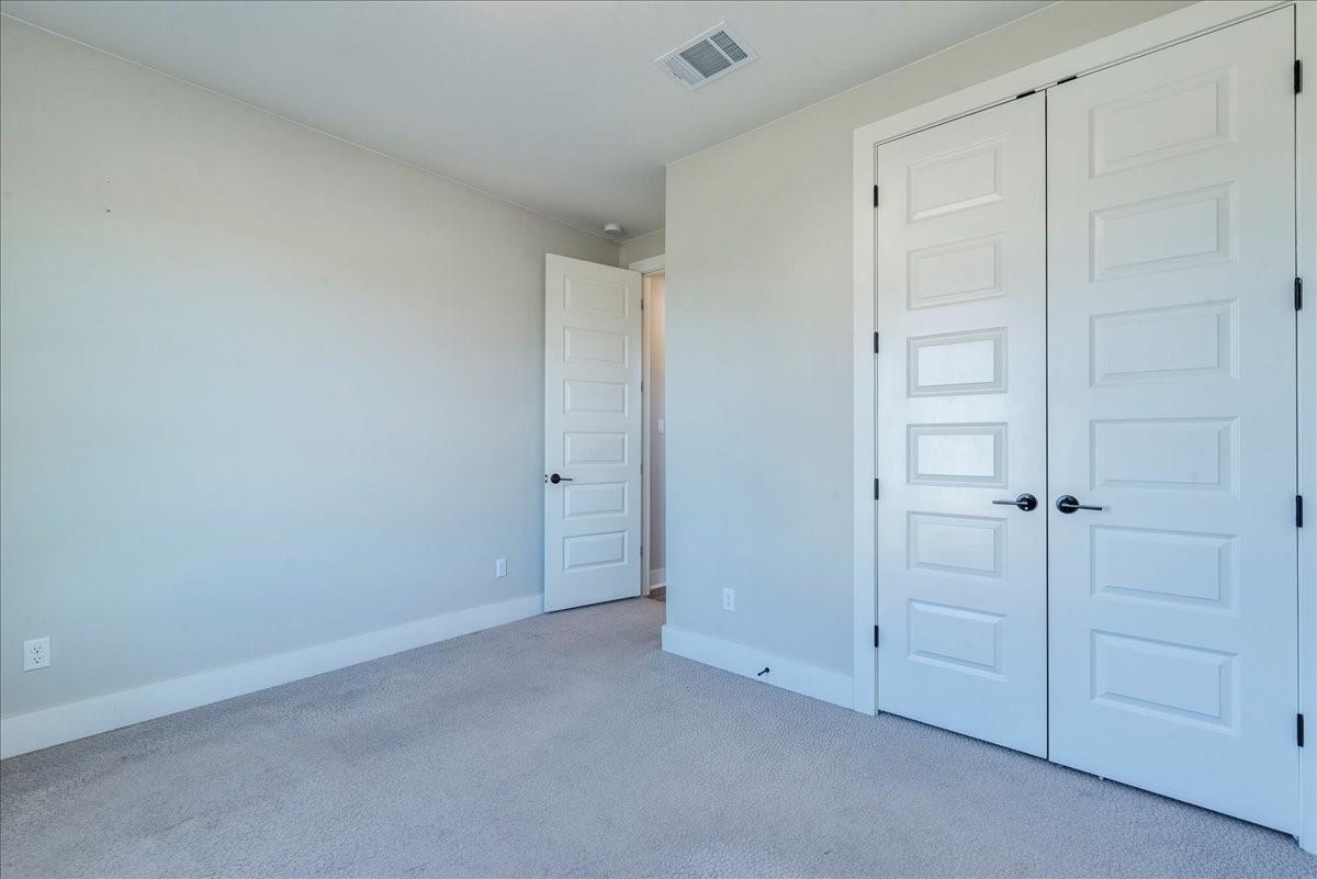 222 Fort Sumner St Property Photo 27
