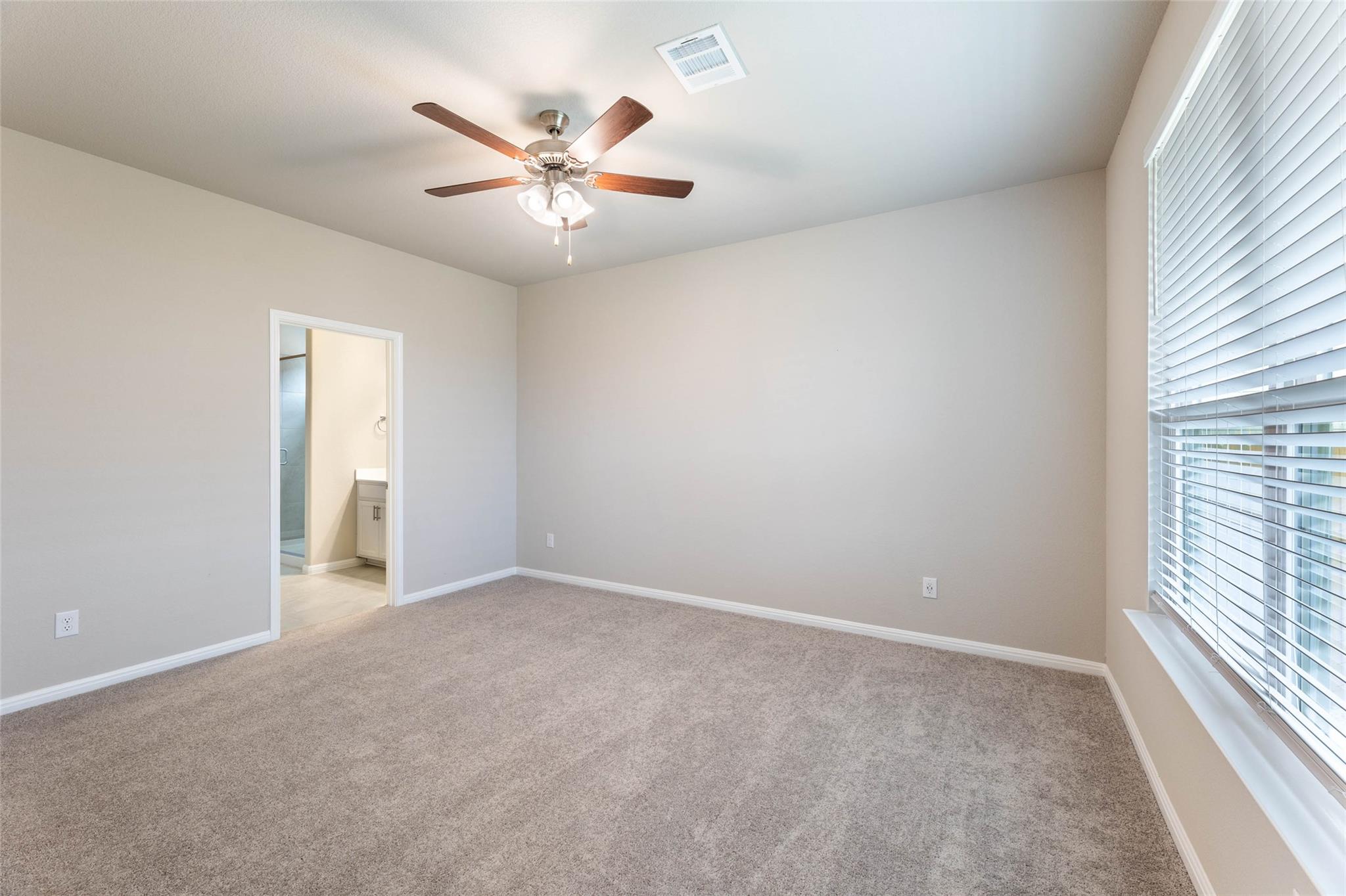 12008 Tolson Dr Property Photo 14