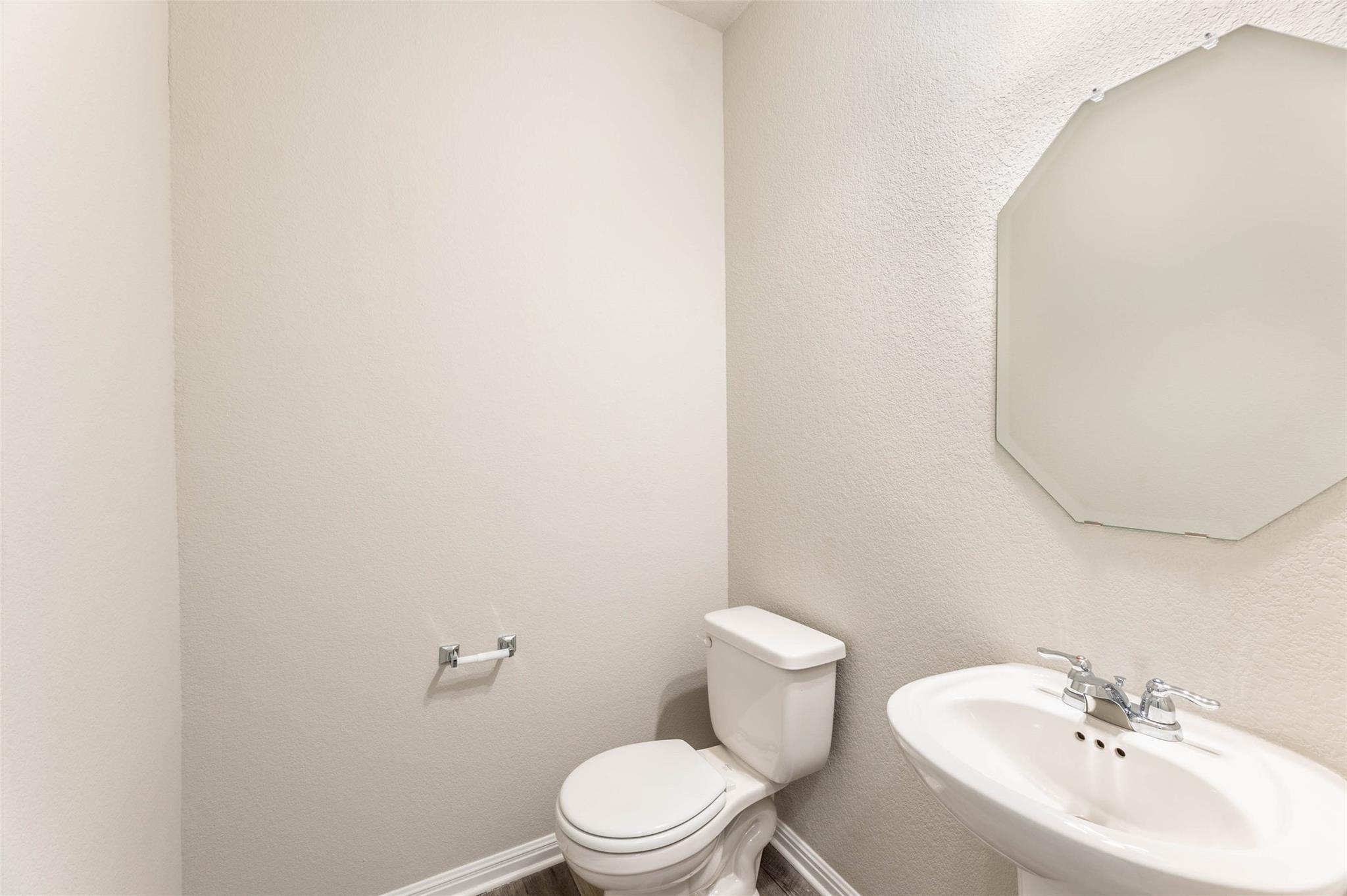 12008 Tolson Dr Property Photo 21
