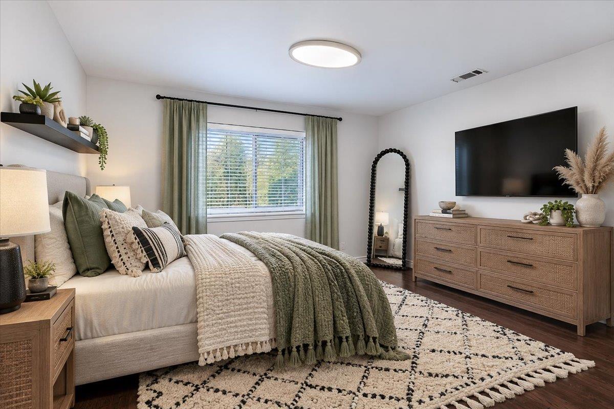 13010 Lamplight Village Ave Property Photo 15