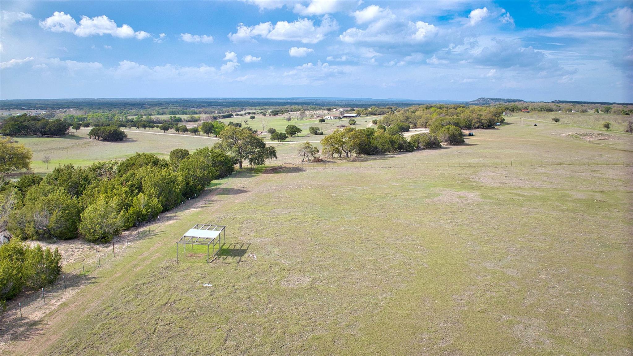 2010 Cr 228 None Property Photo 3