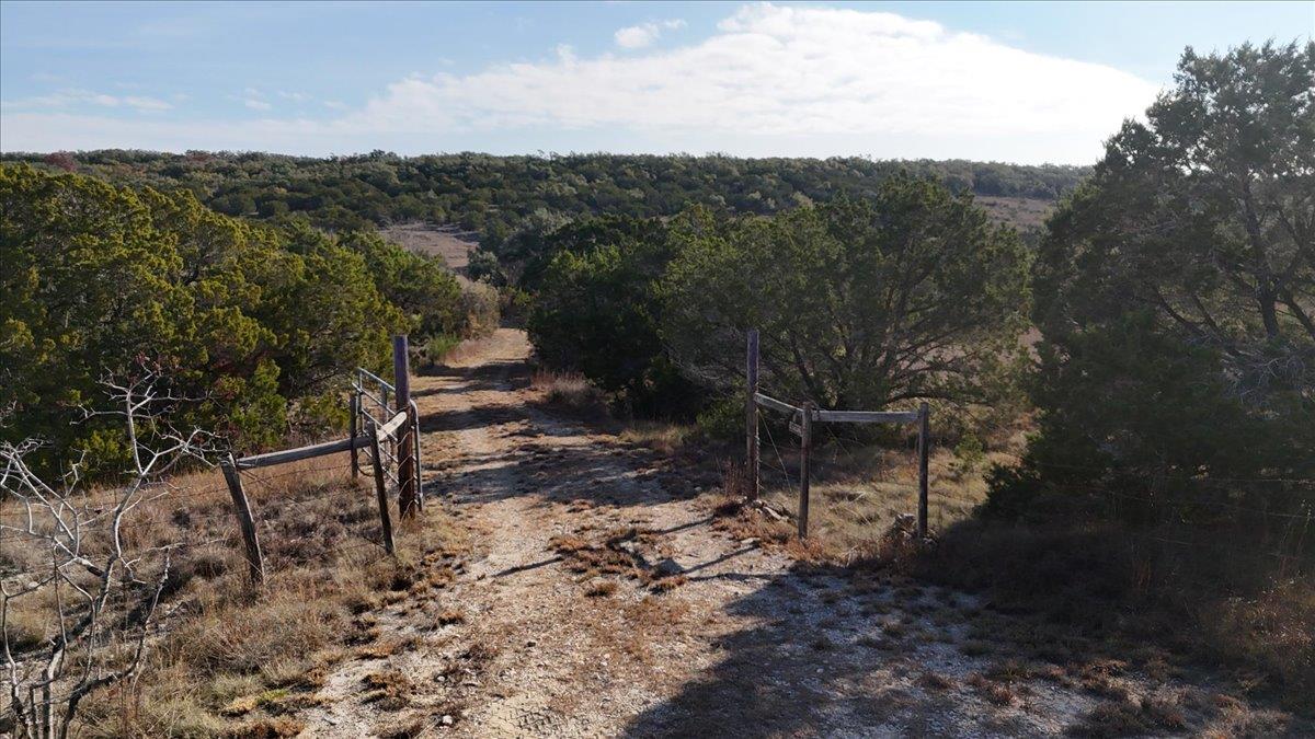 445-455 E Skyline Acres None Property Photo 3