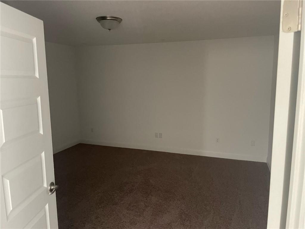 300 Staunton Dr Property Photo 29