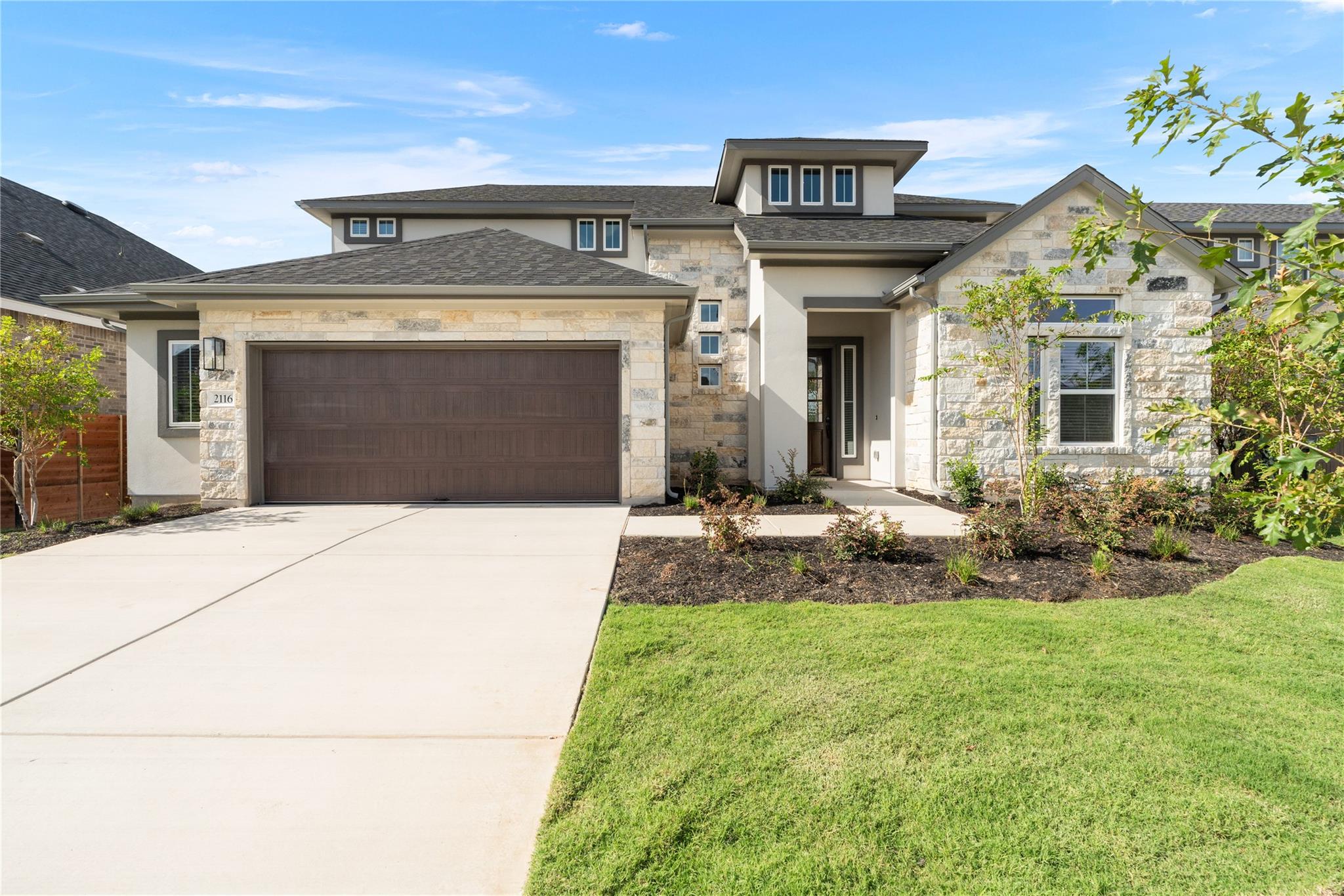 2116 Tobiano Trce Property Photo 1