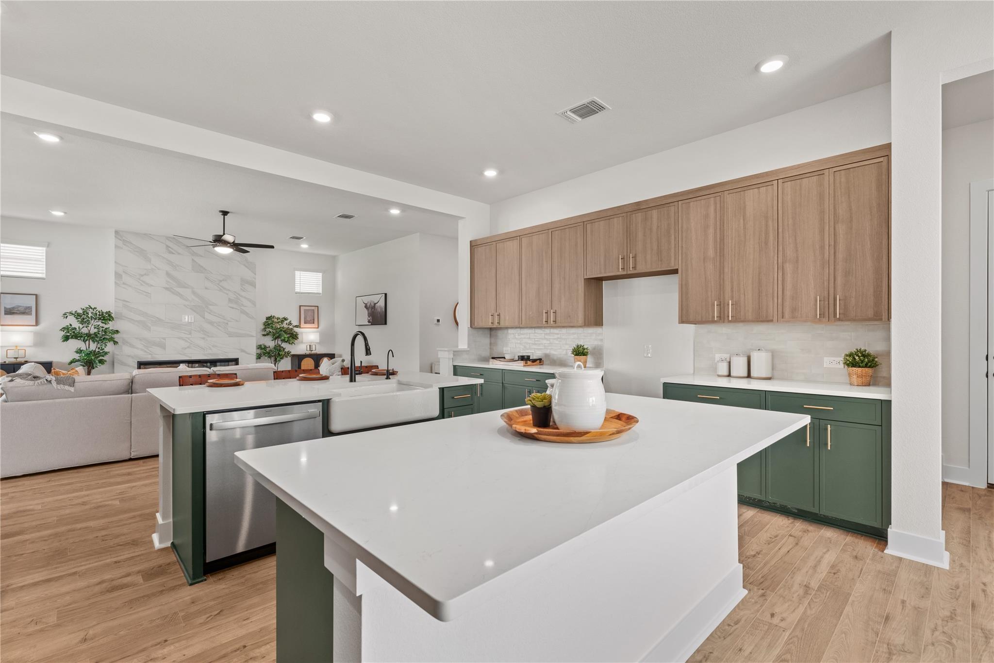 2116 Tobiano Trce Property Photo 15
