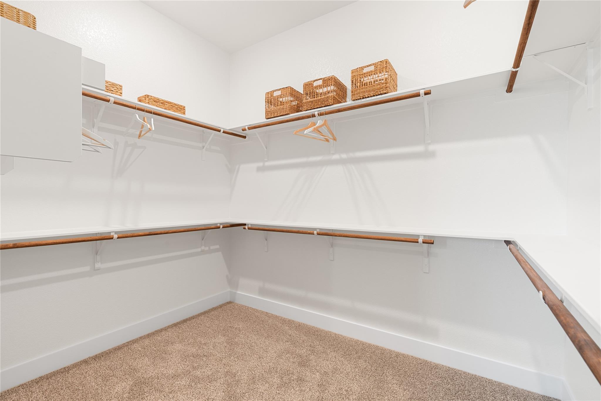 2116 Tobiano Trce Property Photo 25