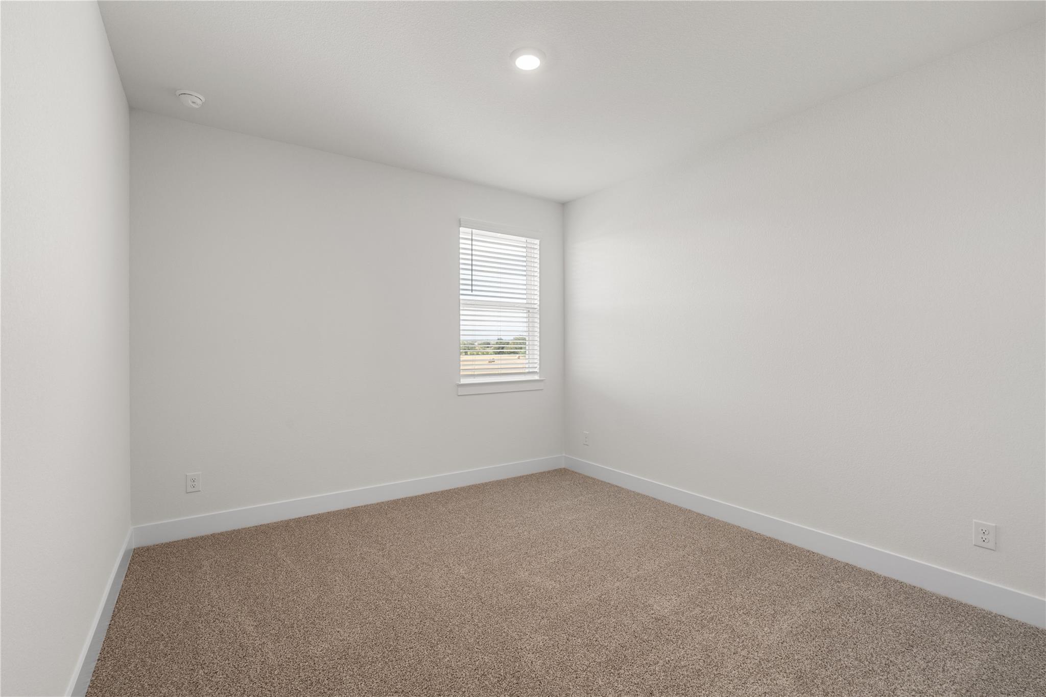 2116 Tobiano Trce Property Photo 29