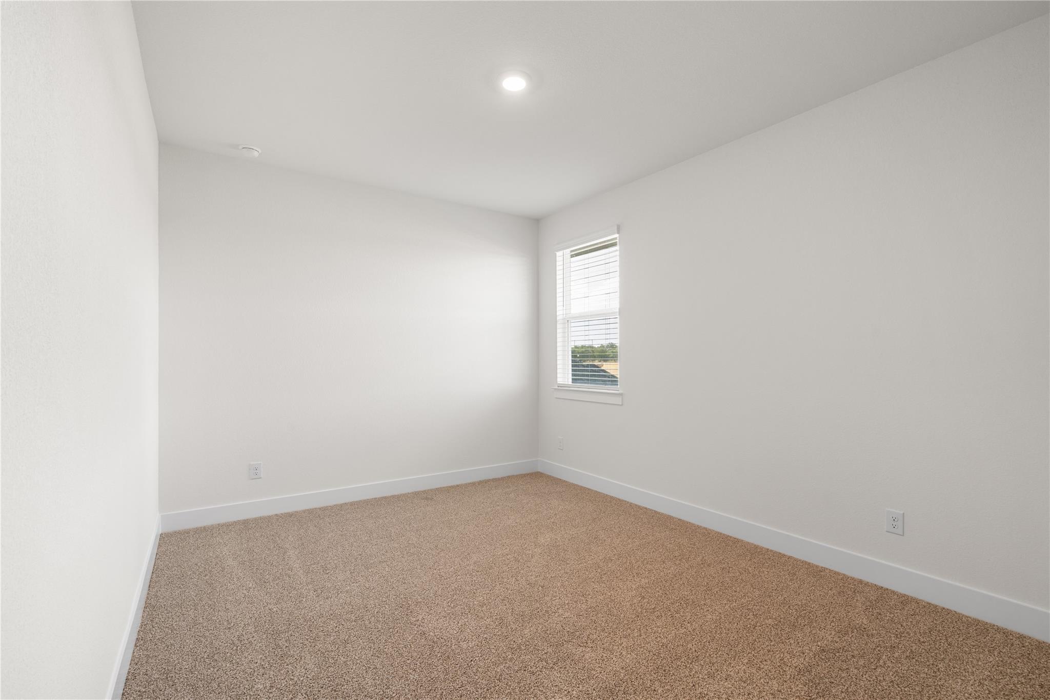 2116 Tobiano Trce Property Photo 32